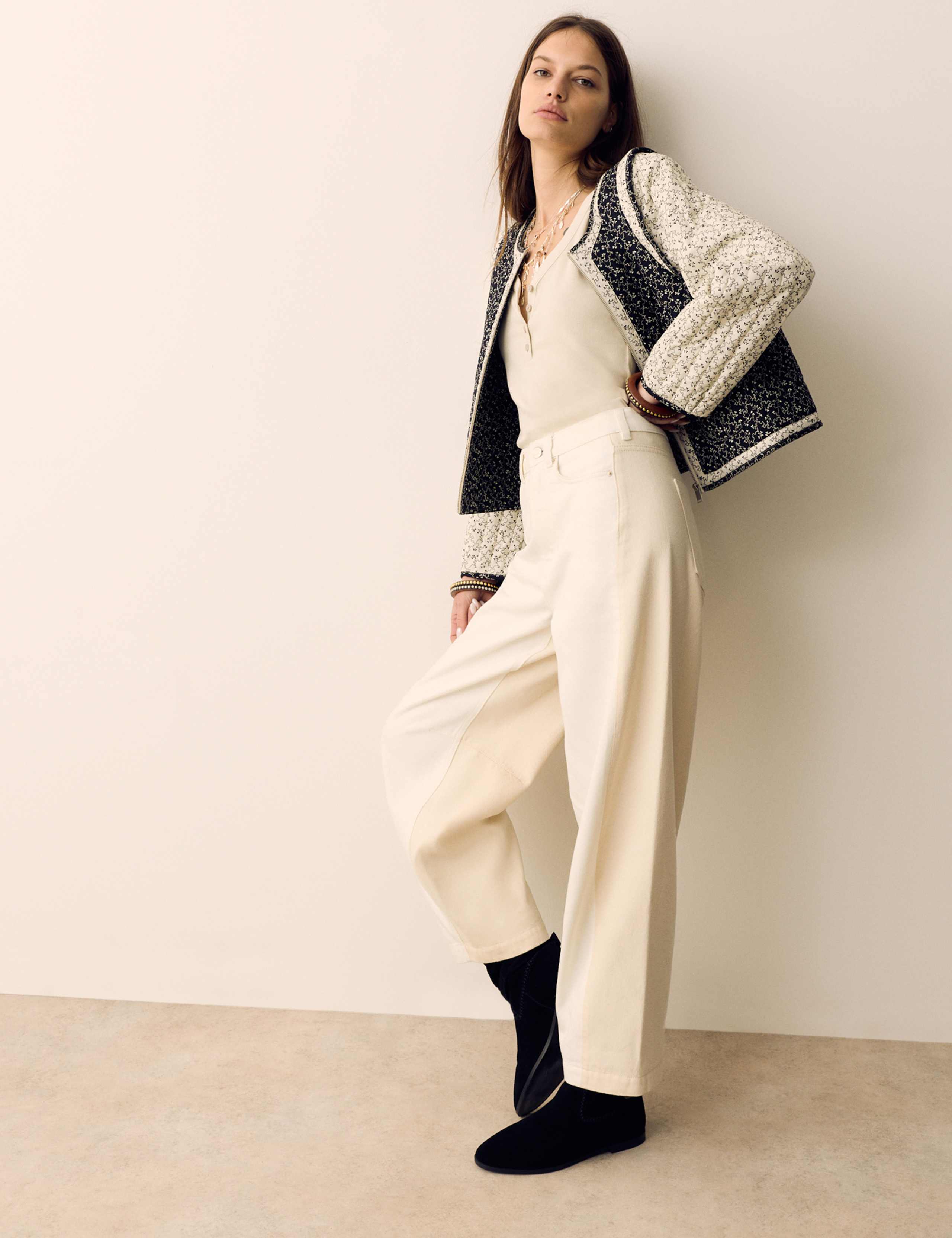 Lyocell Blend Two Tone Panel Barrel Jeans 5 of 7