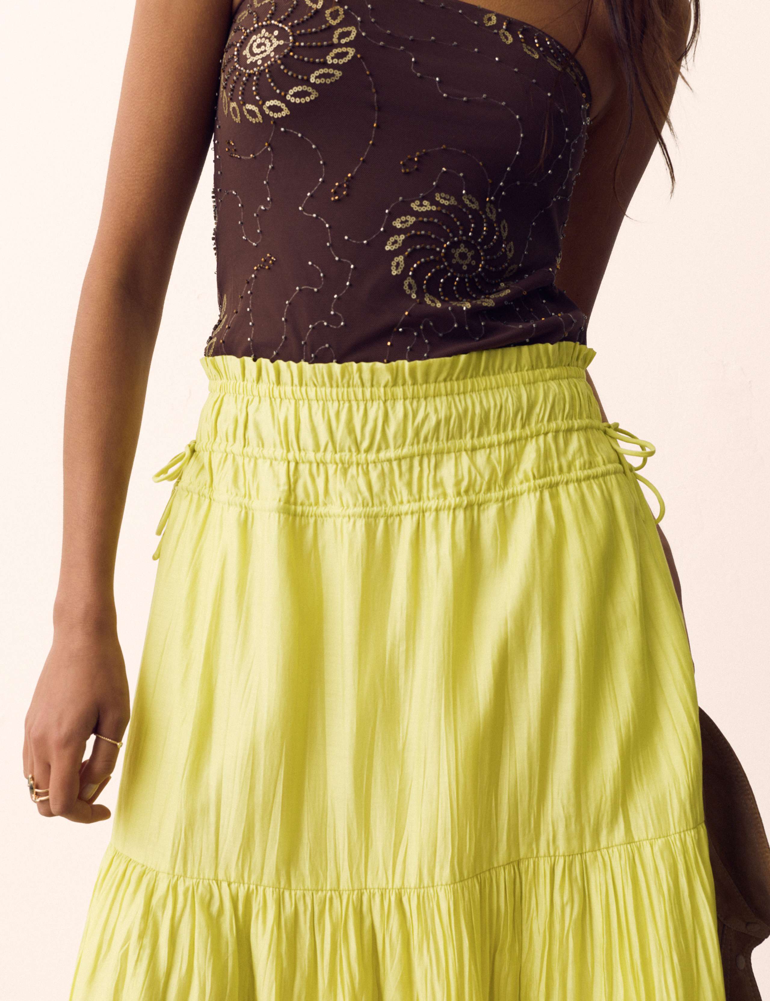 Ruched Waist Midi Tiered Skirt 3 of 6