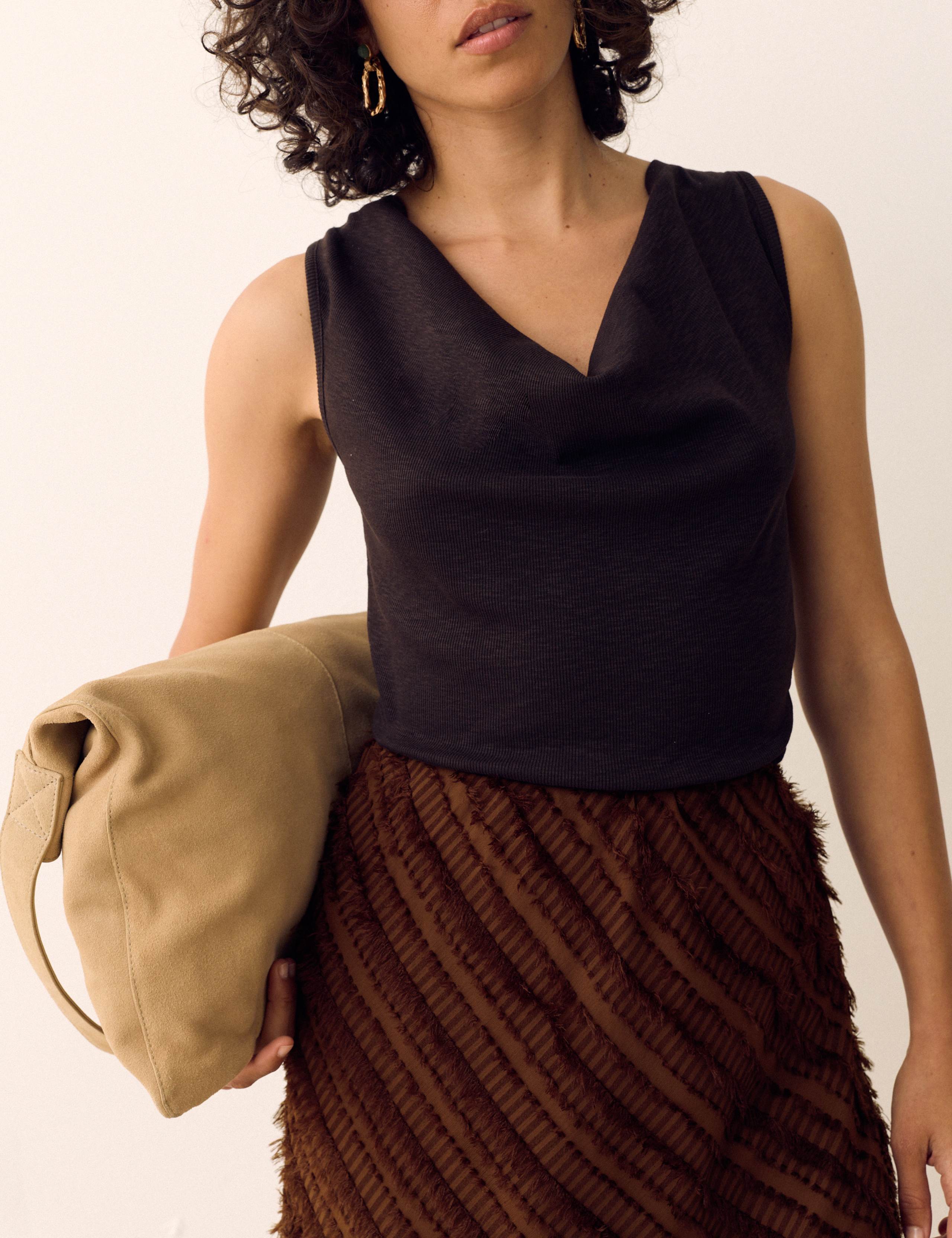 Tufted Asymmetric Midaxi Tiered Skirt 4 of 6