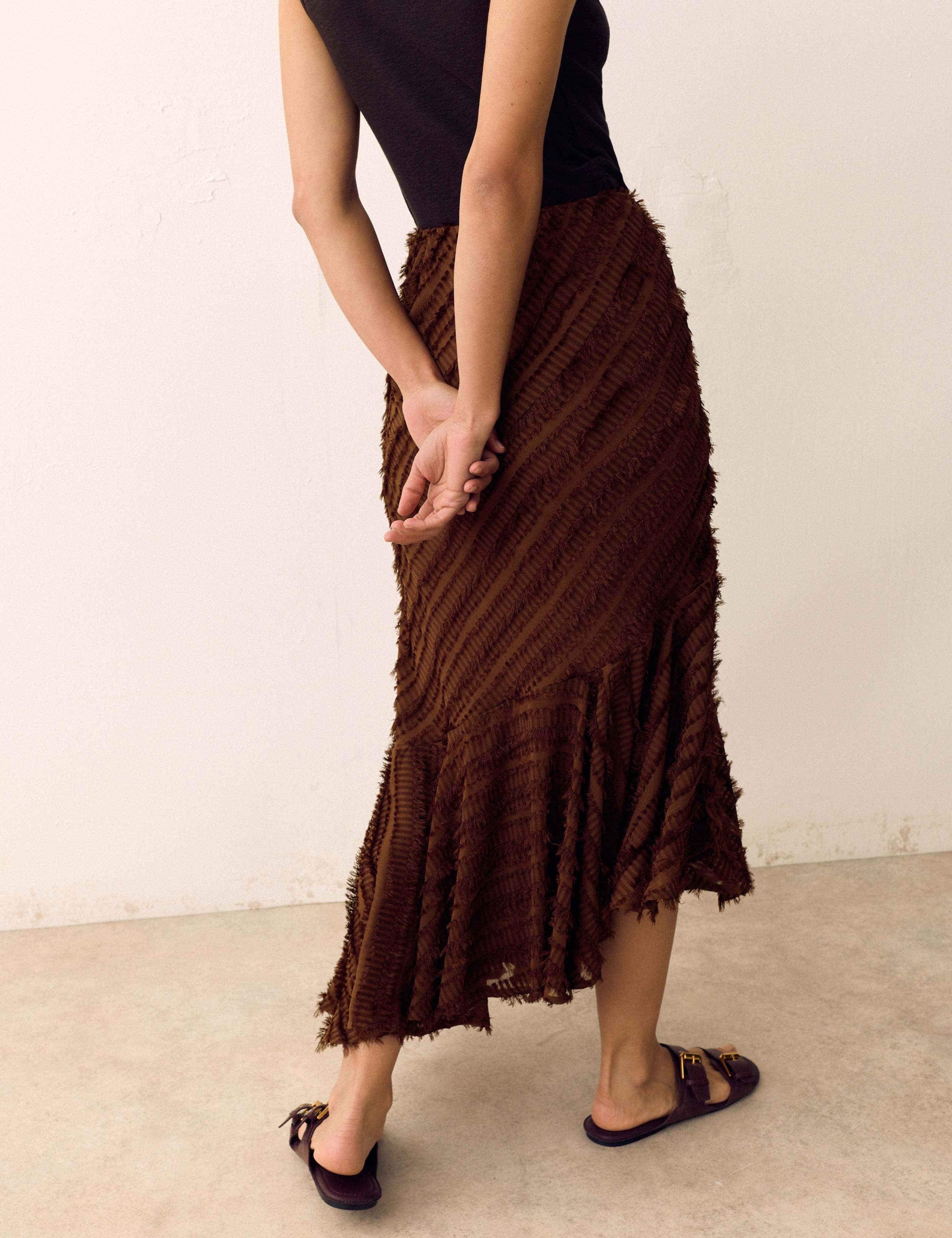 Tufted Asymmetric Midaxi Tiered Skirt 6 of 6