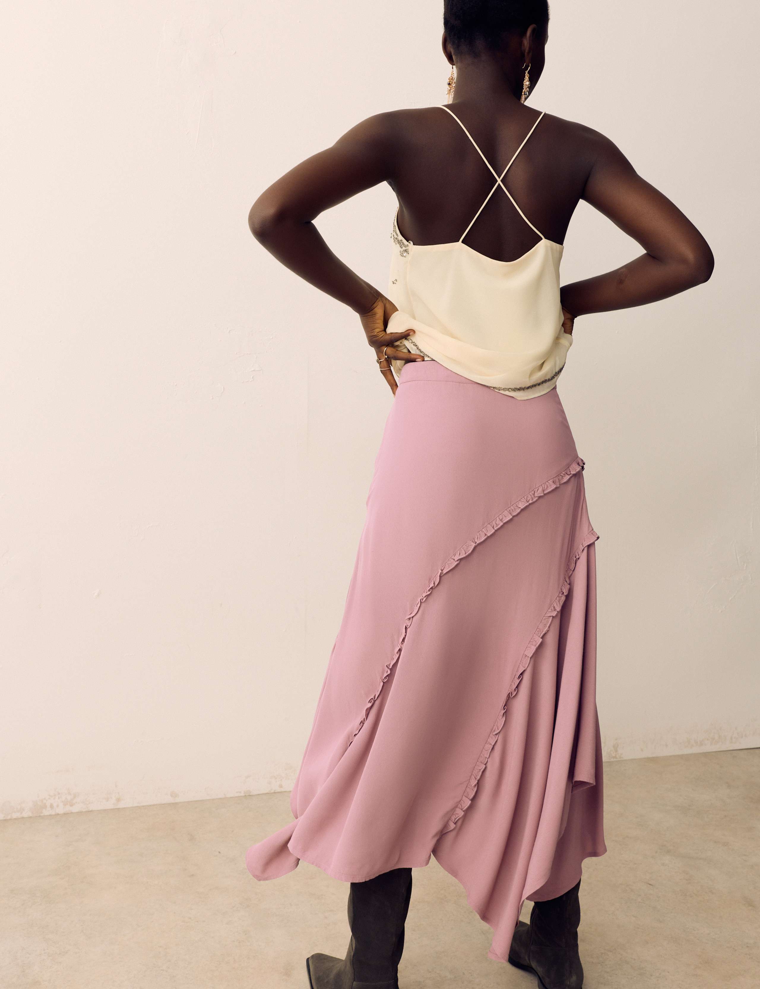Maxi Asymmetric Skirt 4 of 5