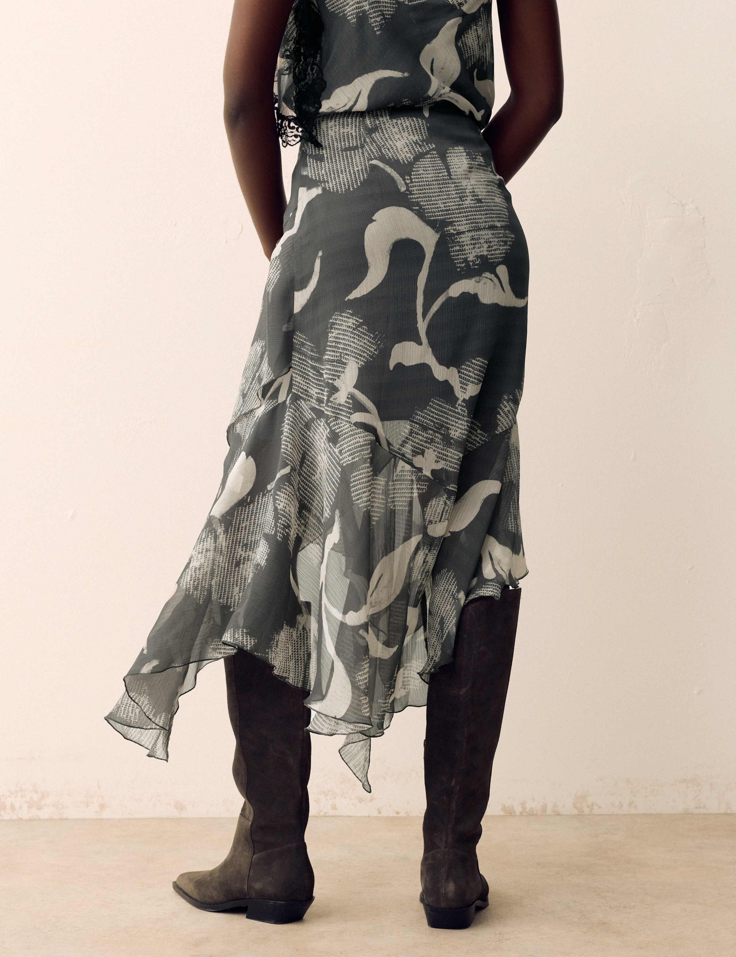 Printed Ruffle Midi Skirt 3 of 4