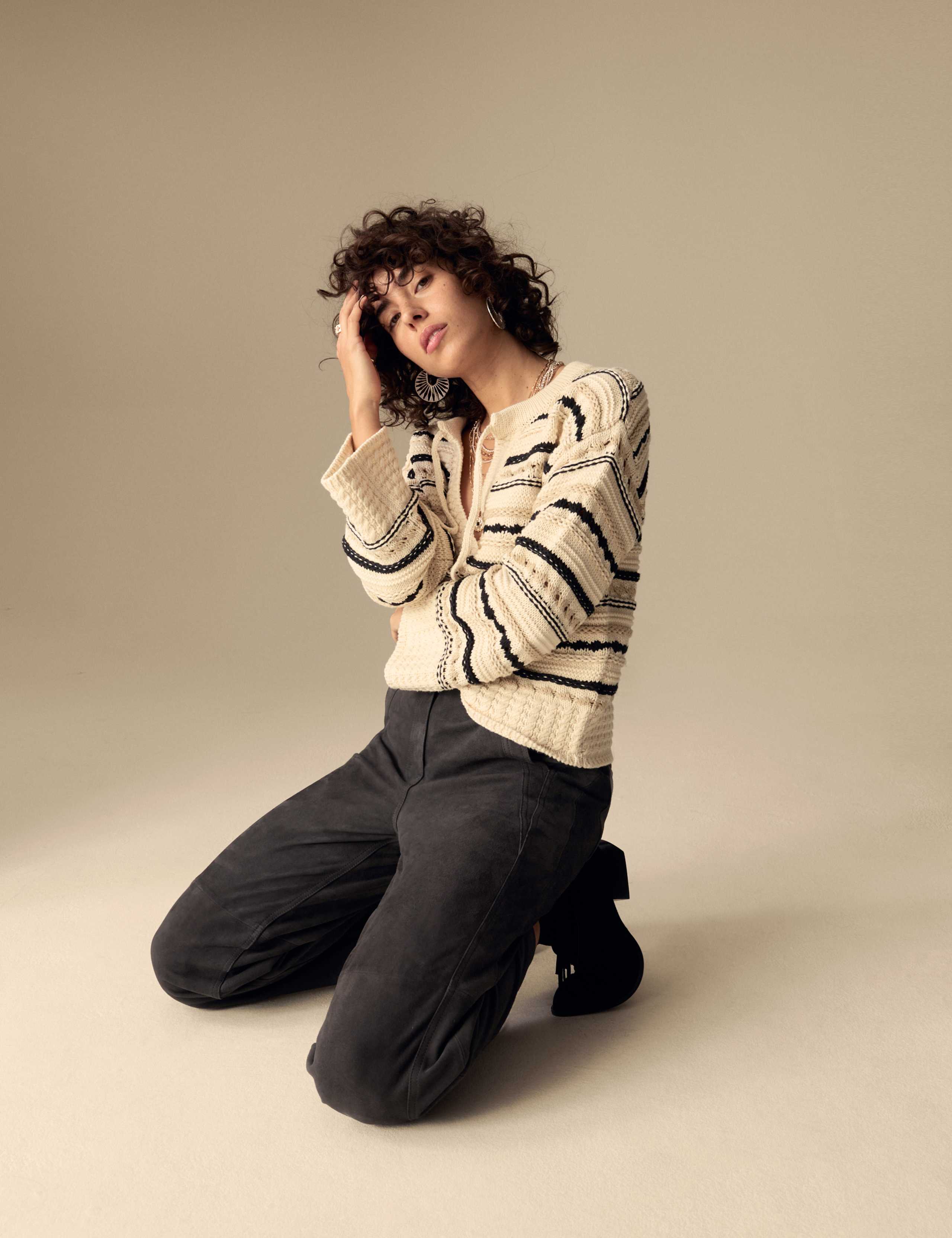 Suede Seam Detail Barrel Leg Trousers 4 of 4