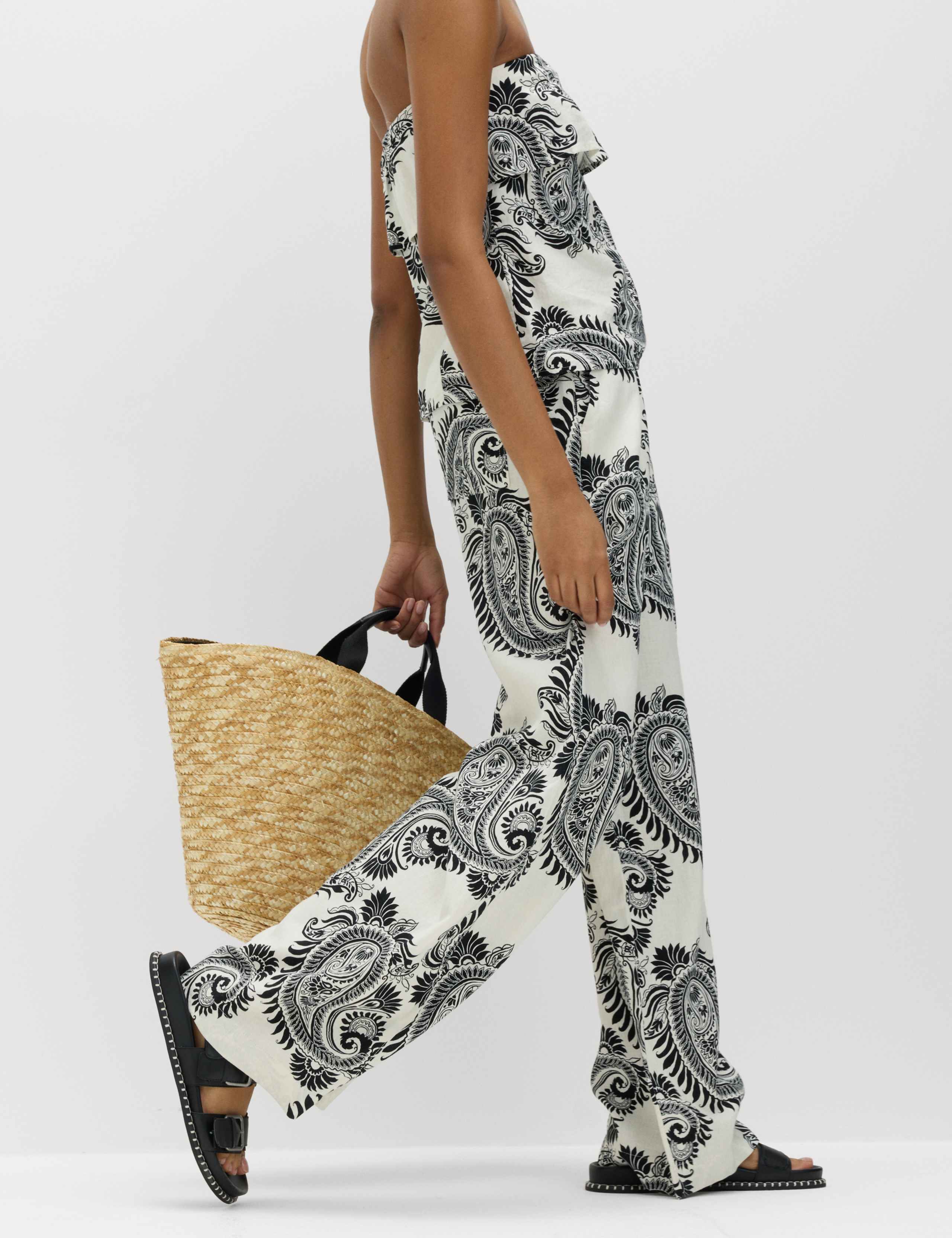 Linen Rich Drawstring Wide Leg Trousers 3 of 7