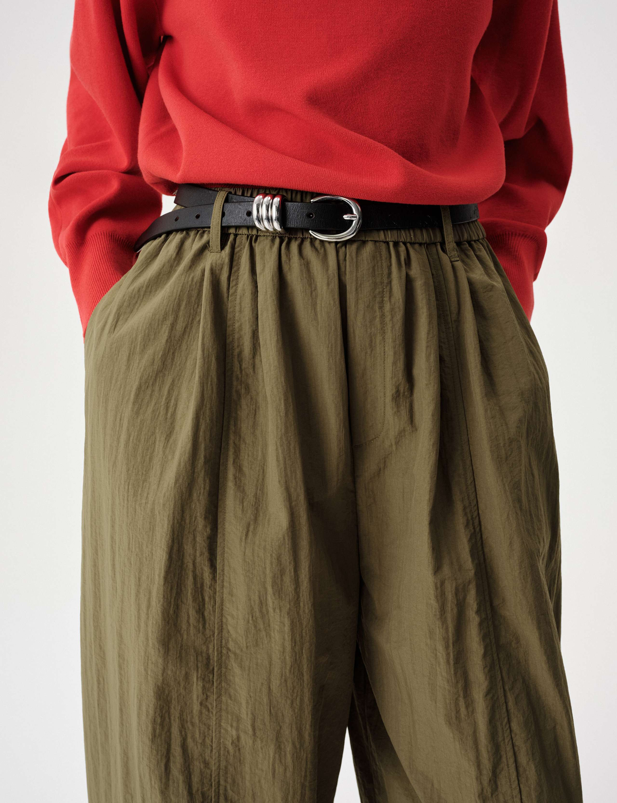 Elasticated Waist Barrel Leg Trousers 4 of 6