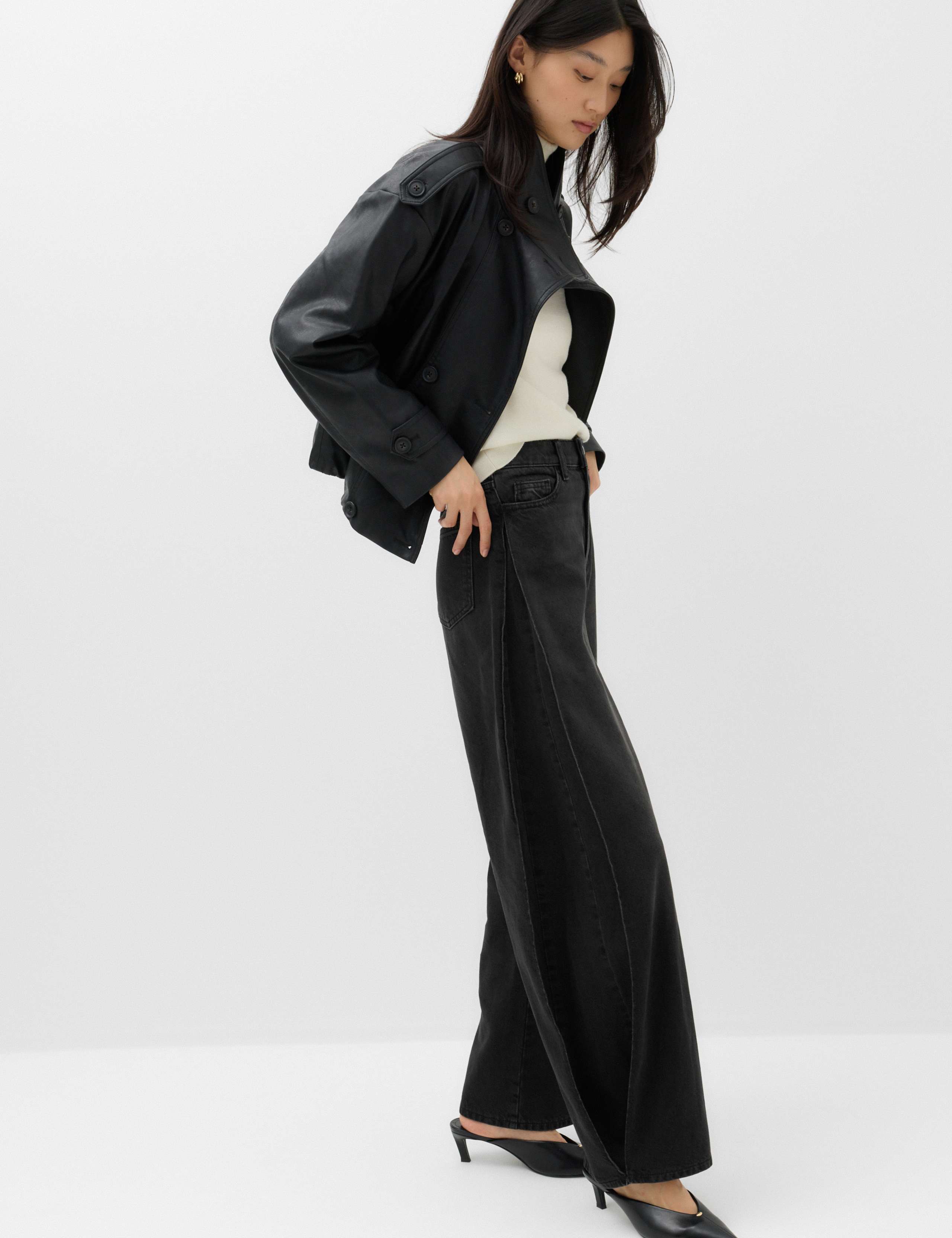 Mid Rise Side Pleat Wide Leg Jeans 5 of 6