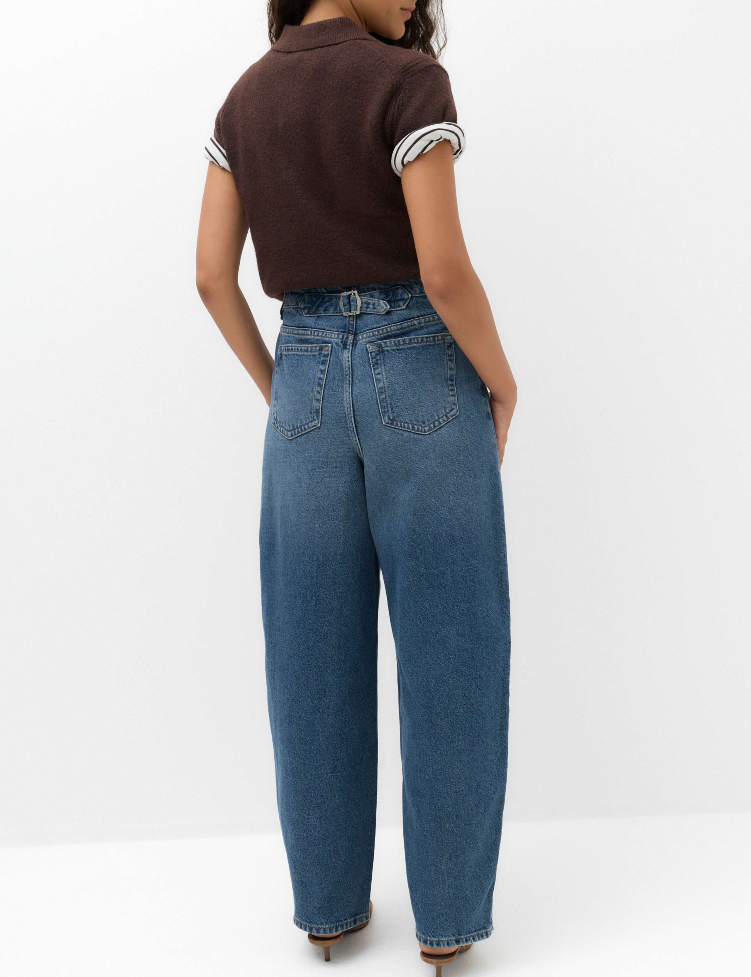 Relaxed Mid Rise Cinch Barrel Jeans 3 of 6