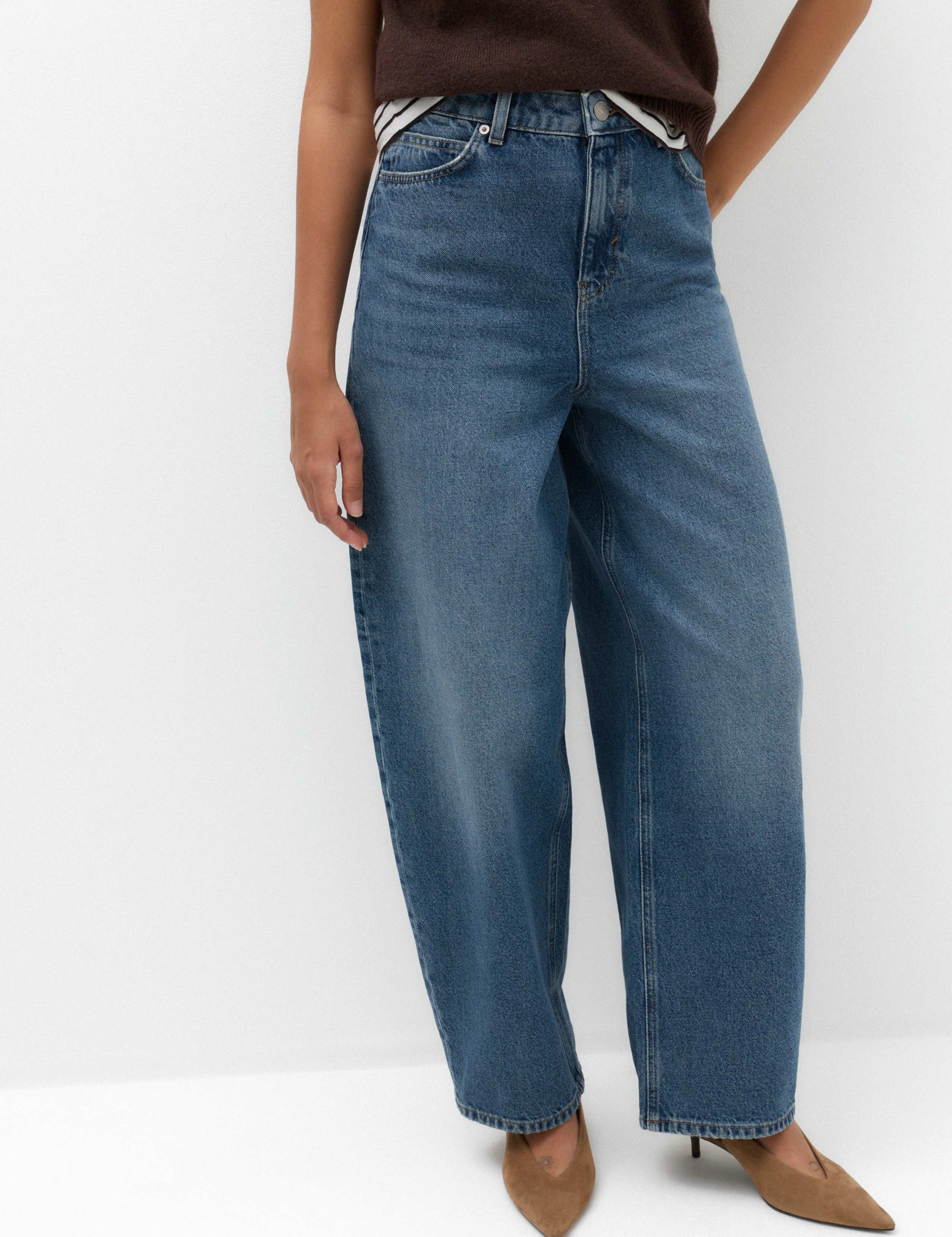 Relaxed Mid Rise Cinch Barrel Jeans 4 of 6