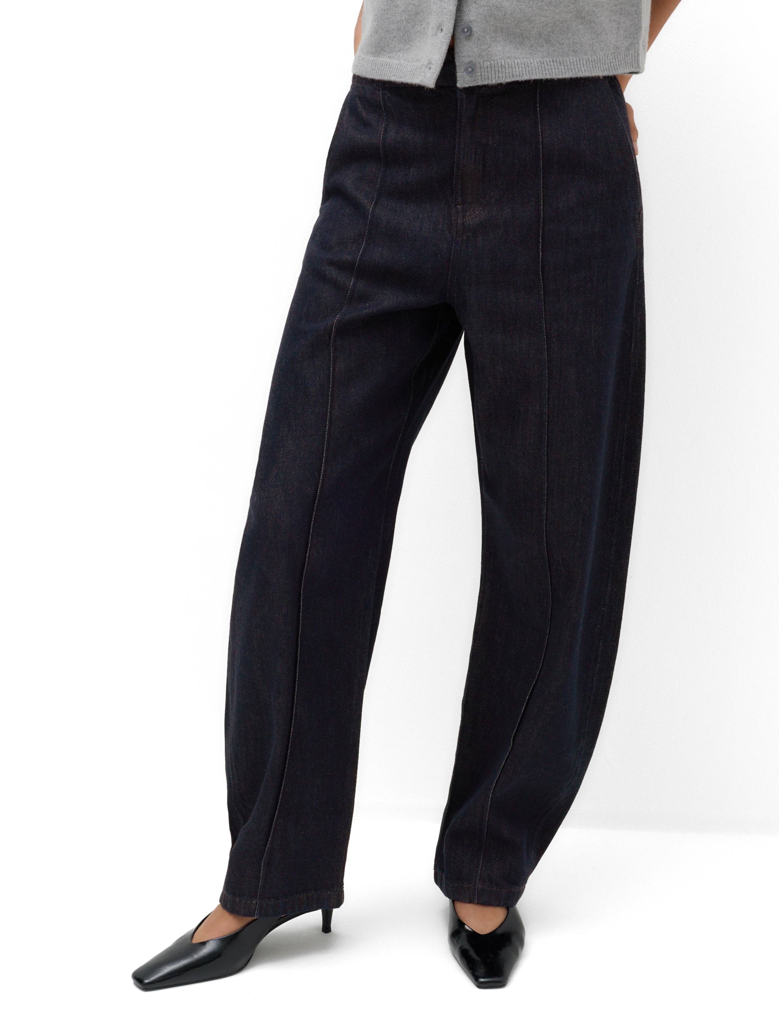 High Waisted Pintuck Barrel Jeans with Lyocell 6 of 6