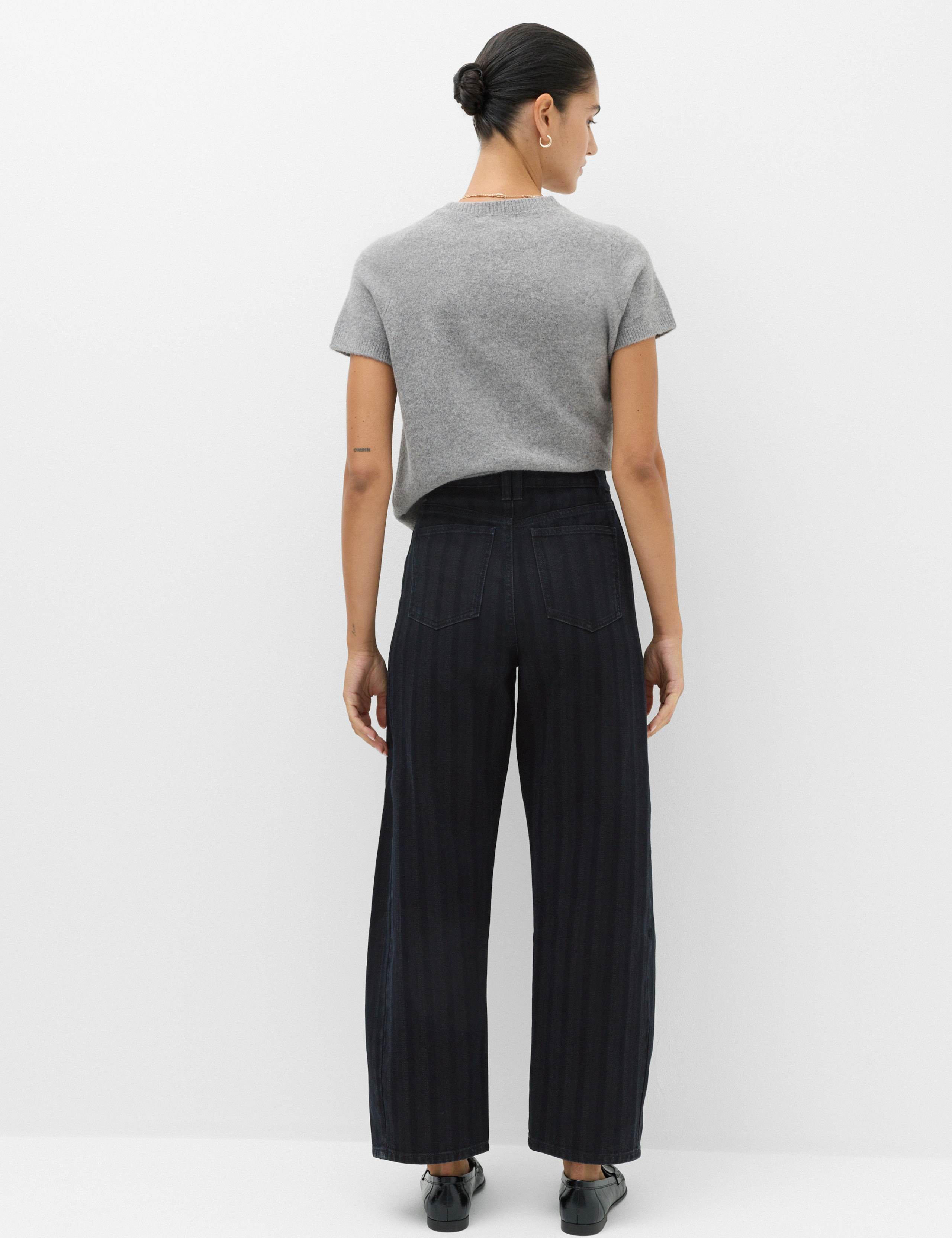 Mid Rise Striped Barrel Ankle Grazer Jeans 4 of 7
