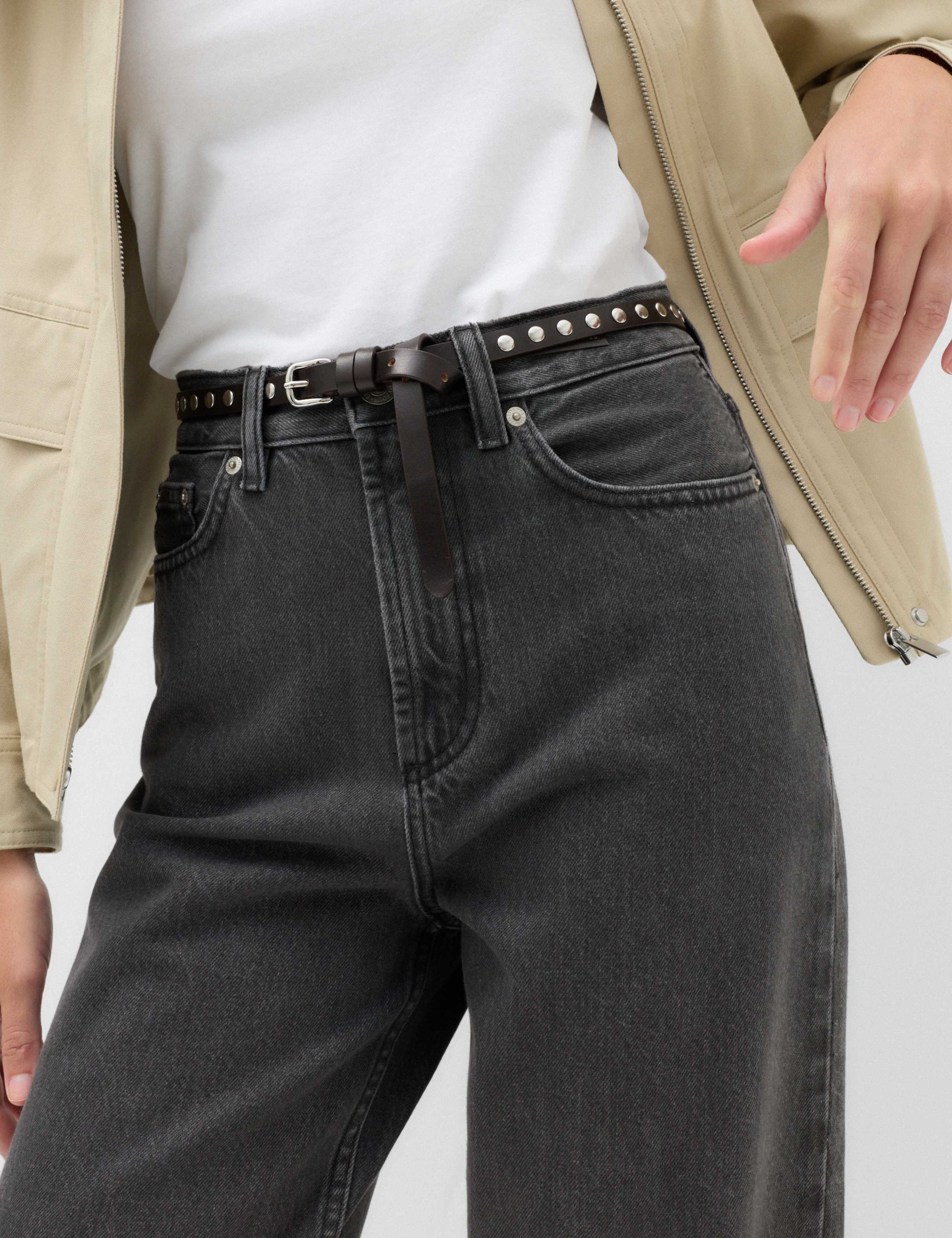 High Waisted Balloon Leg Jeans 5 of 7