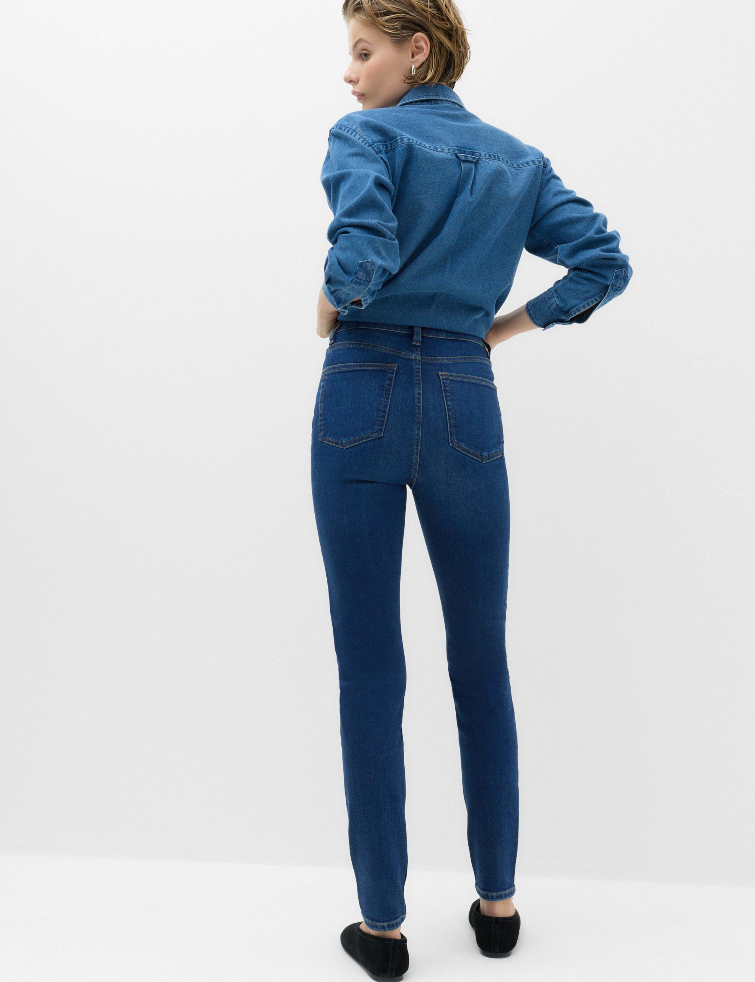 Ivy Mid Rise Skinny Ankle Grazer Jeans 4 of 7