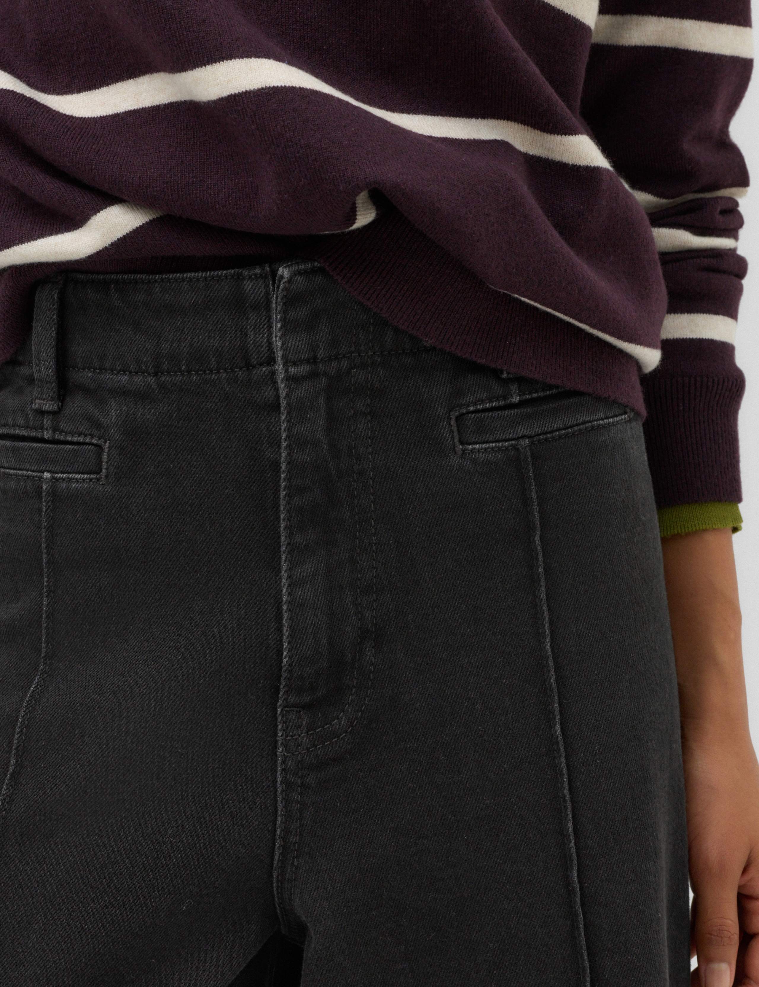 High Waisted Pintuck Ankle Grazer Jeans 3 of 6