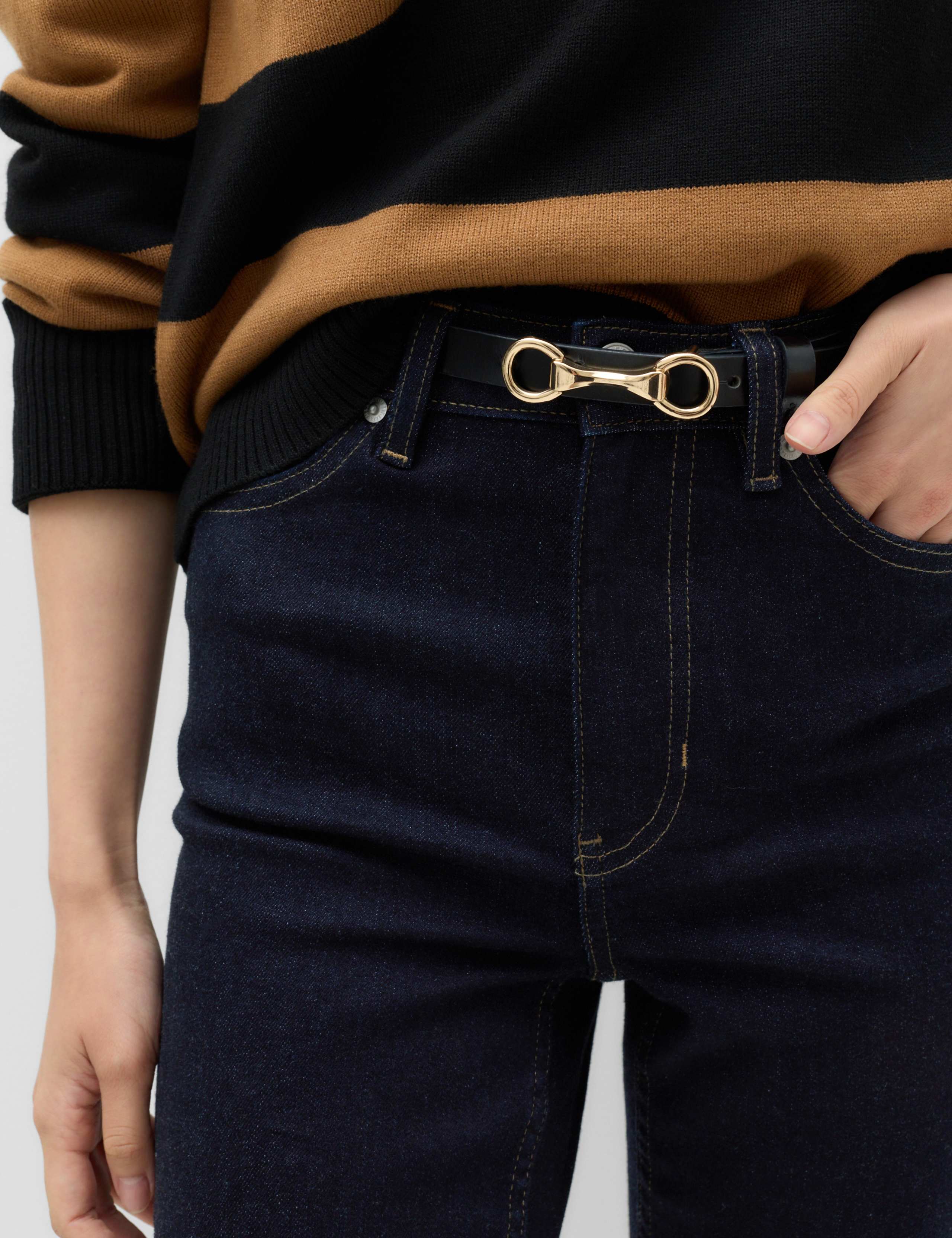 Sienna Mid Rise Straight Leg Jeans 3 of 6