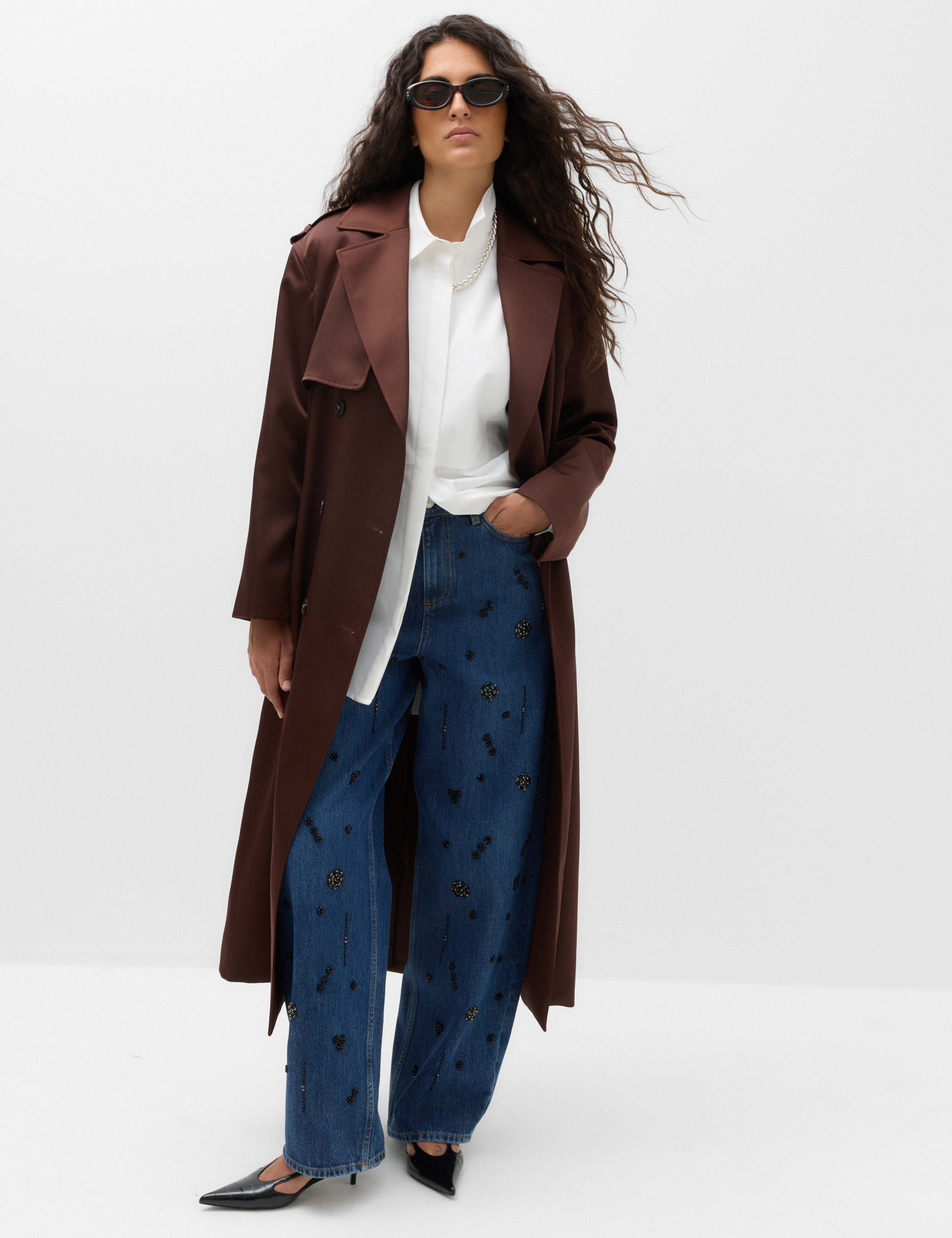 High Waisted Embellished Barrel Jeans 7 of 7