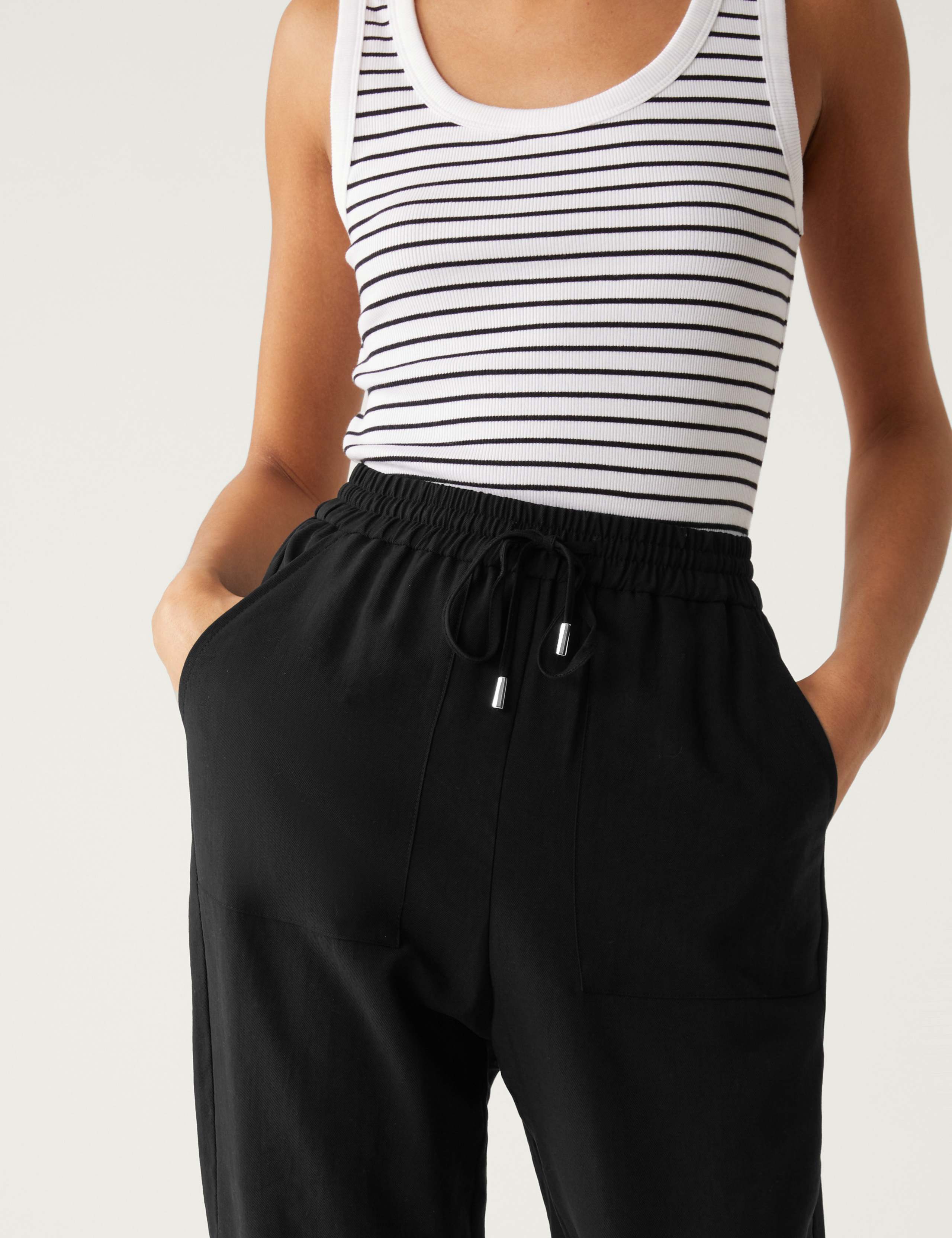 Lyocell Rich Tapered Ankle Grazer Trousers 4 of 5