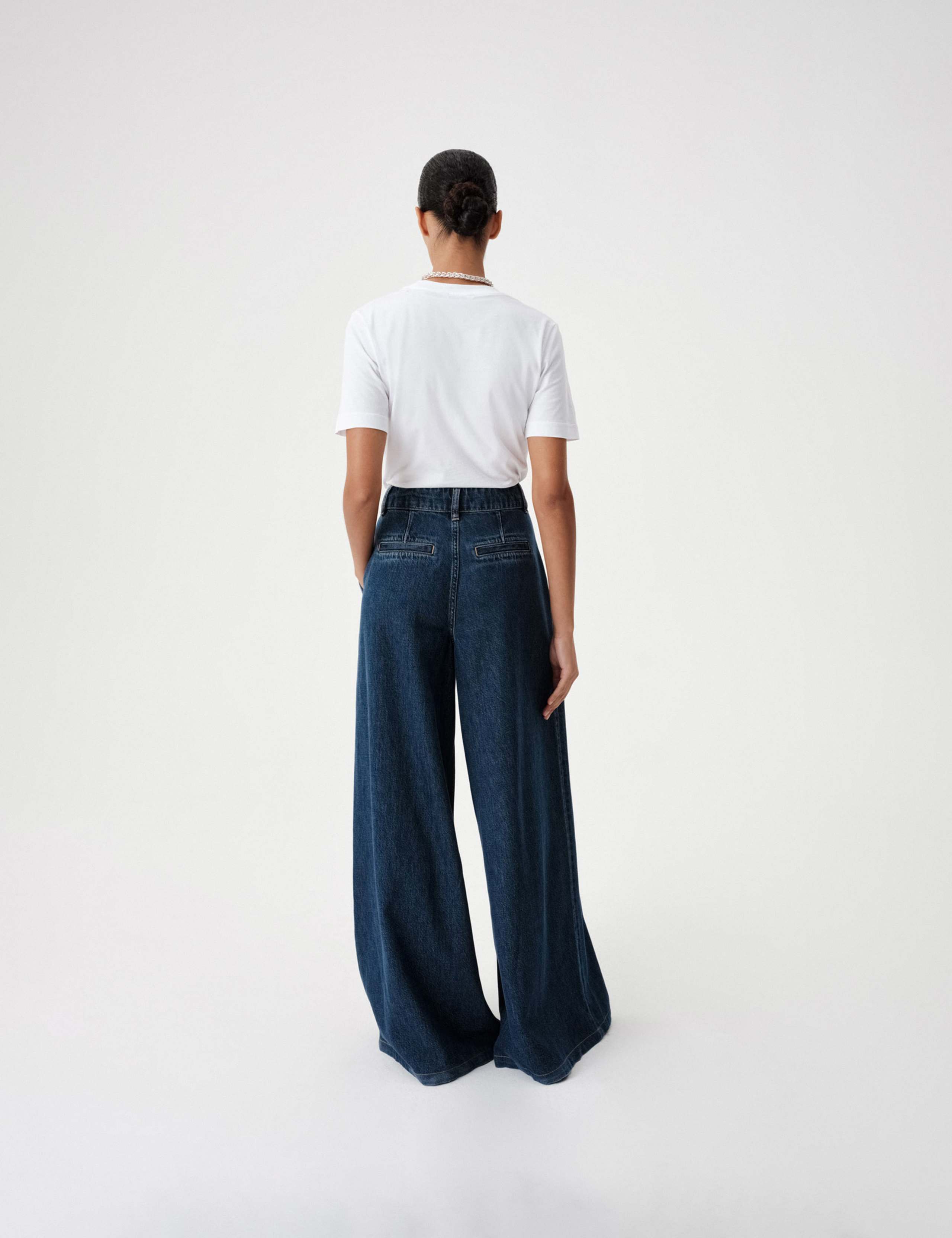 High Waisted Pleated Wide Leg Jeans with Lyocell 7 of 7
