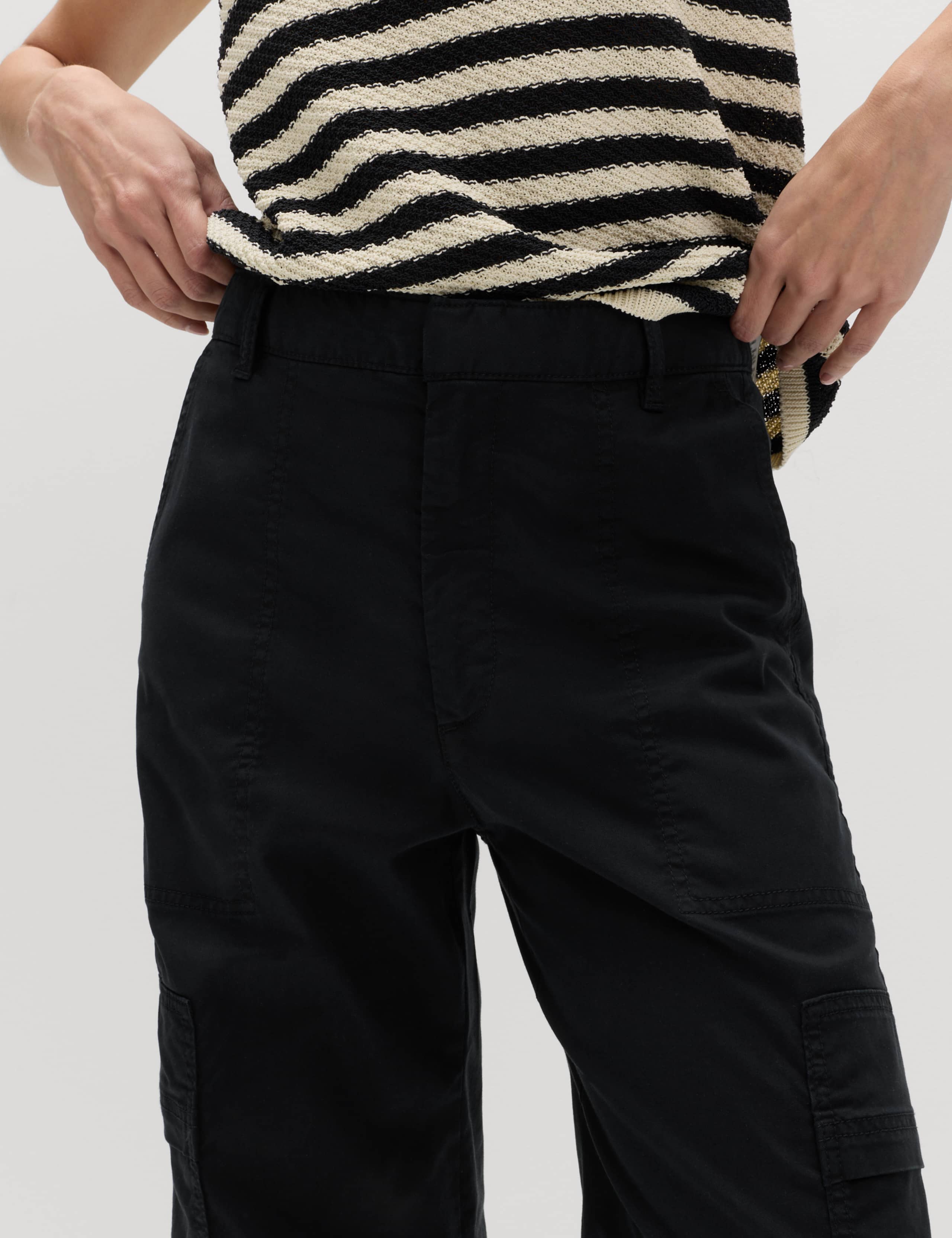 Lyocell Rich Cargo Wide Leg Trousers 3 of 6