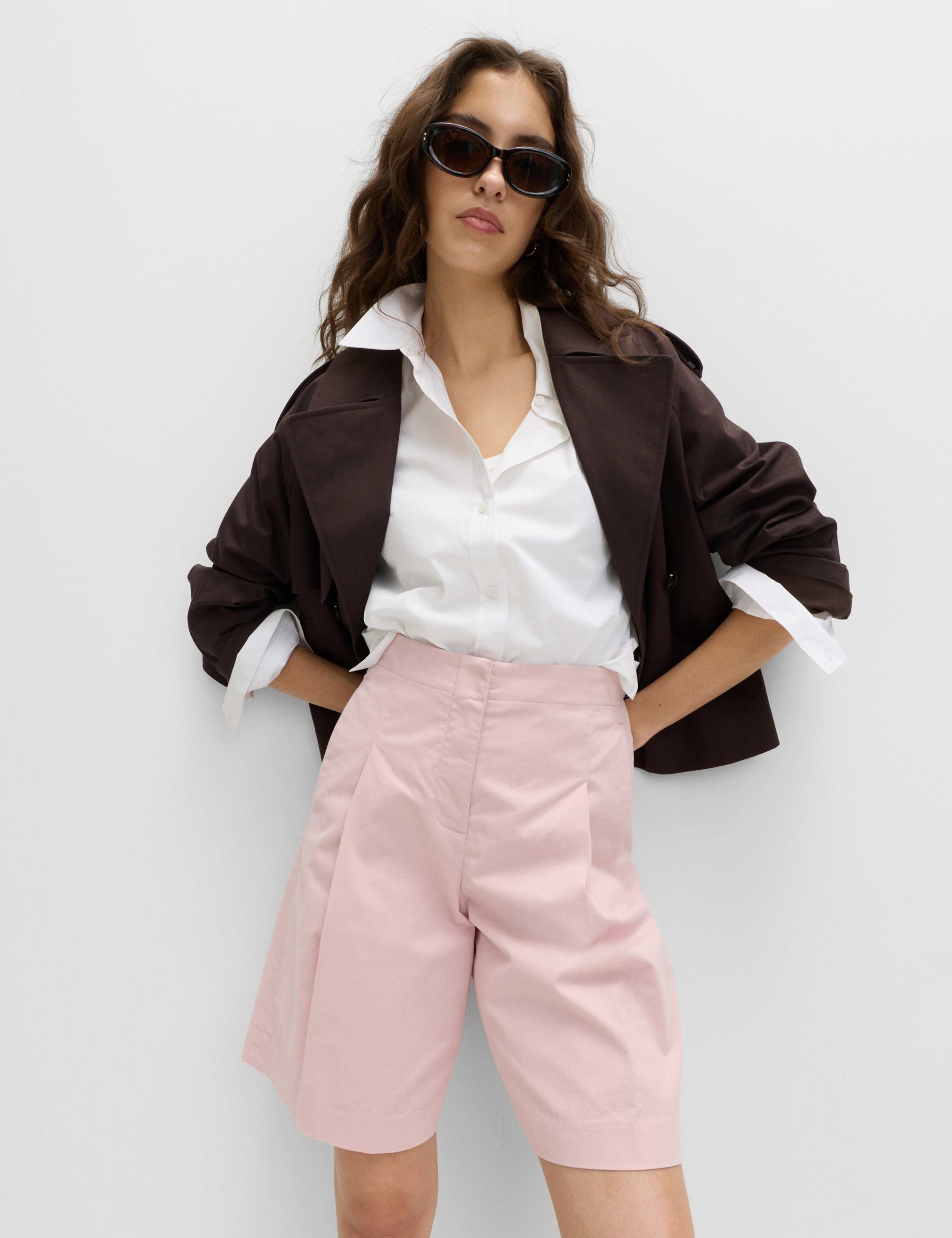 Cotton Rich High Waisted Pleat Front Bermuda Shorts 1 of 4