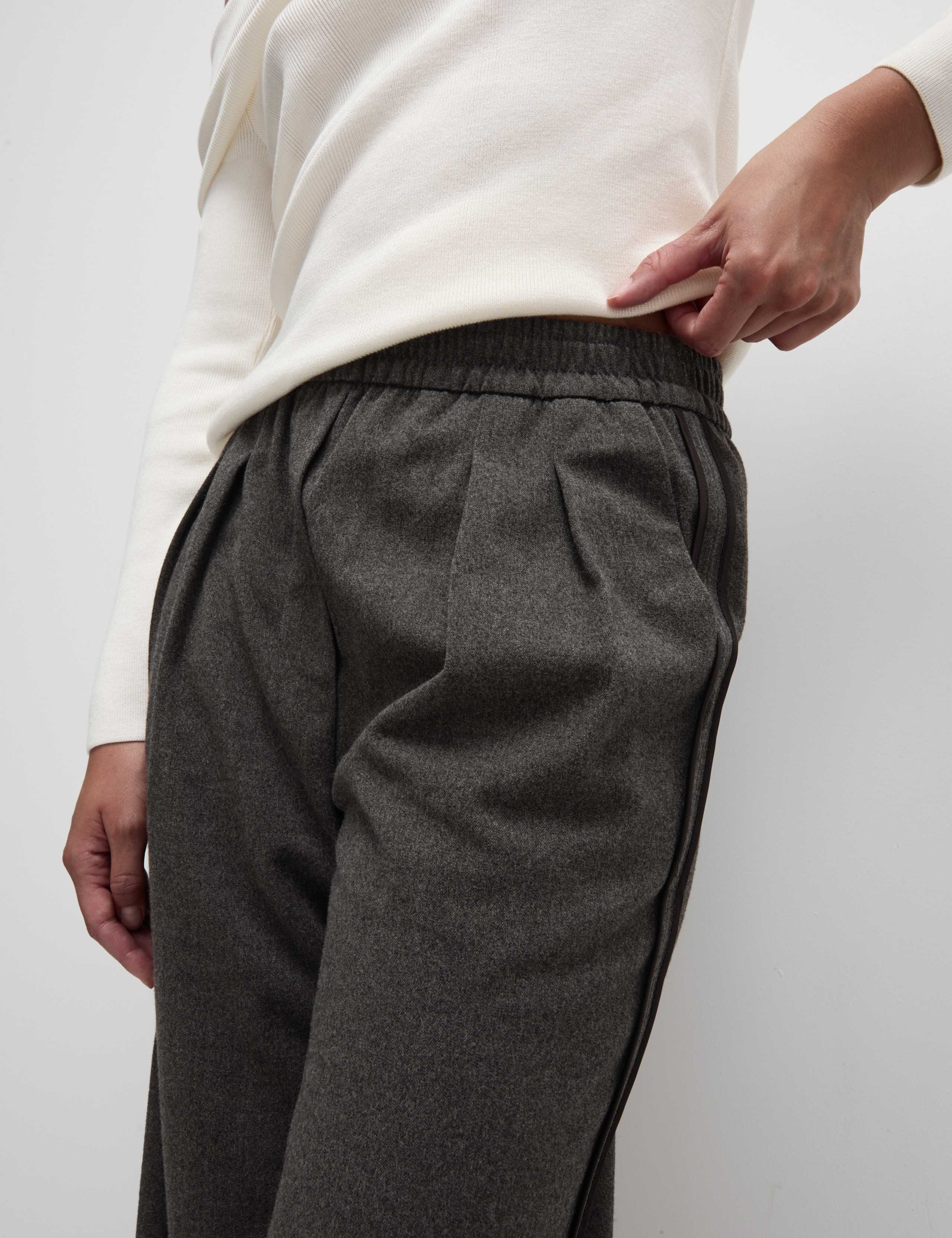 Side Stripe Pull On Wide Leg Trousers 5 of 5