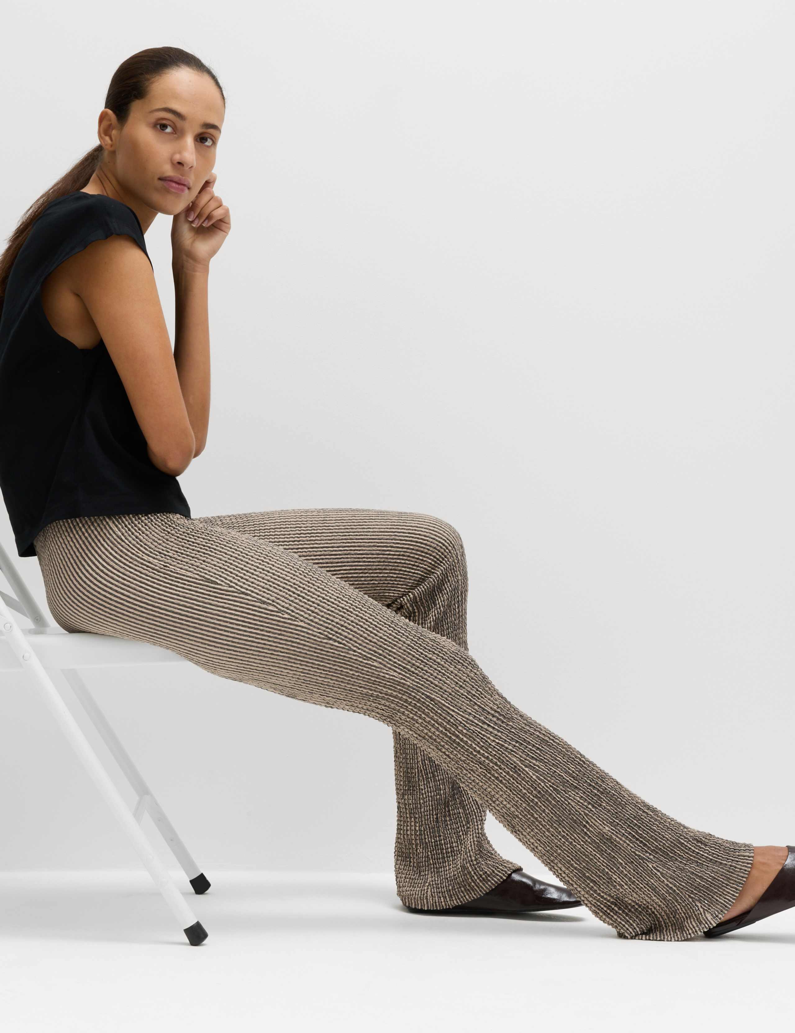 Textured Striped Flared Trousers 6 of 7