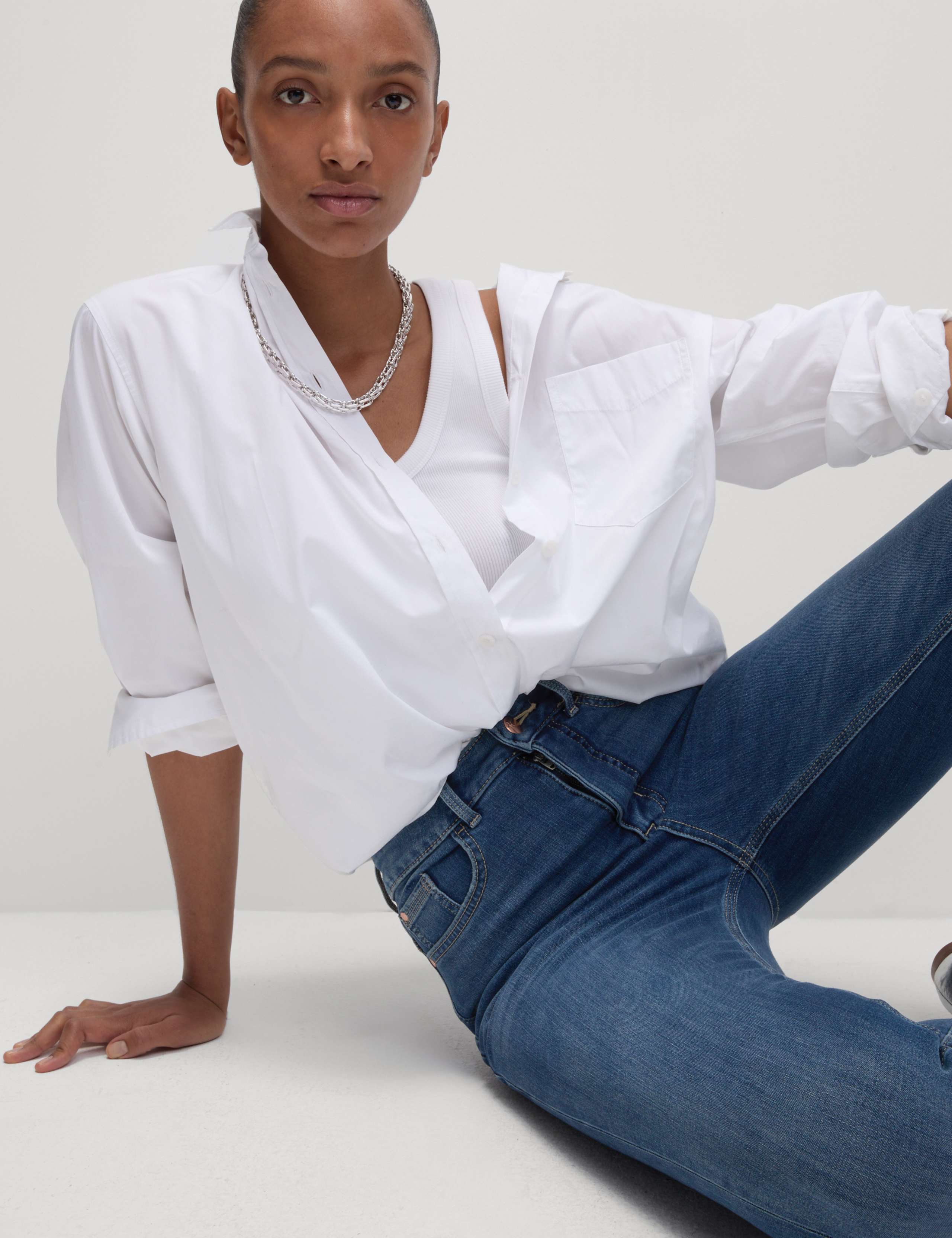 Magic Shaping High Waisted Skinny Jeans 3 of 5