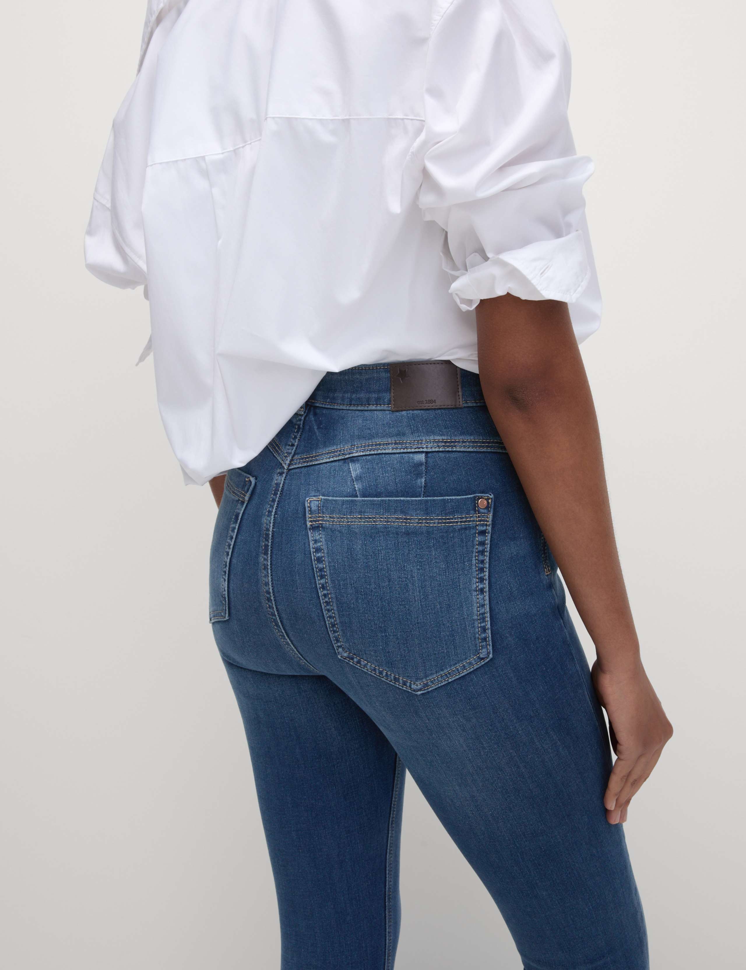 Magic Shaping High Waisted Skinny Jeans 4 of 5