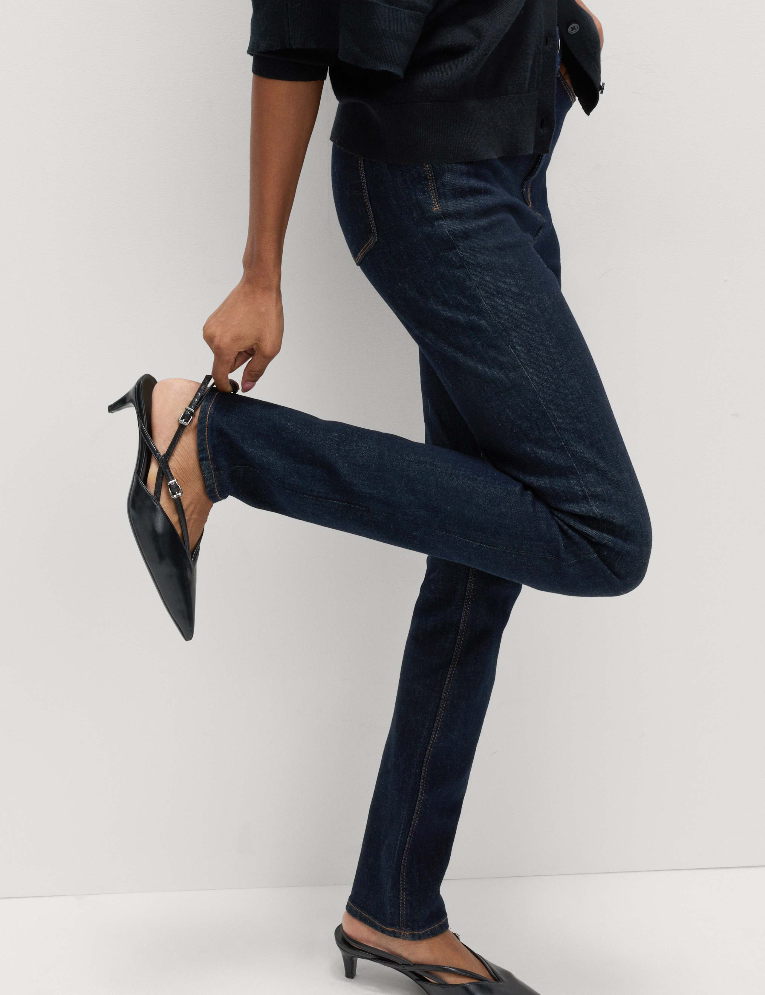 Lily Magic Shaping High Waisted Jeans 6 of 6