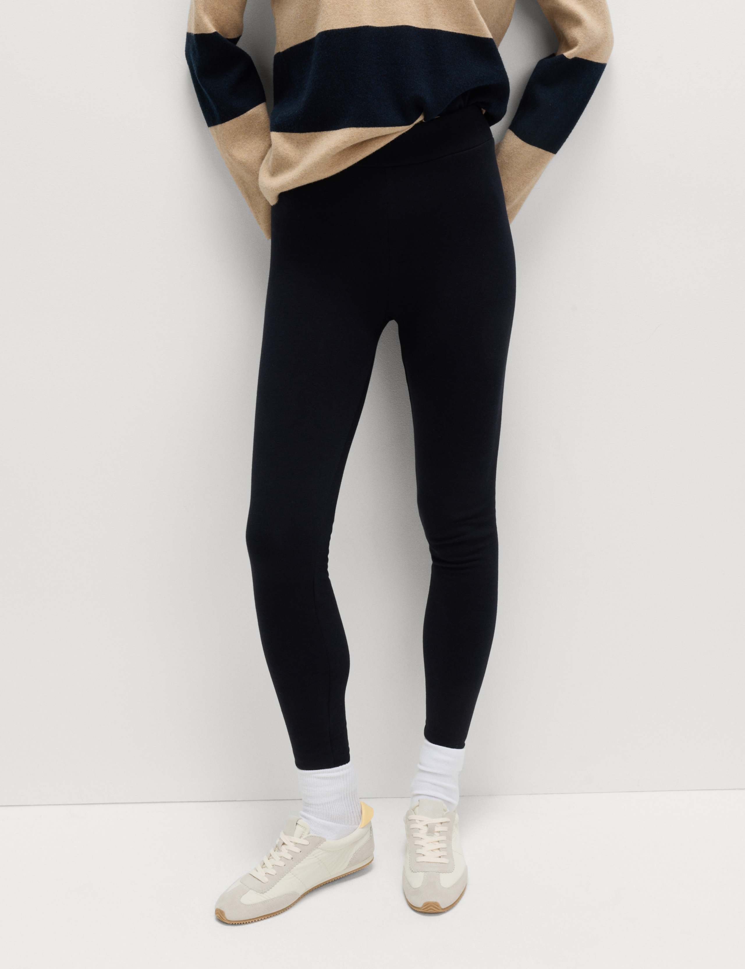 Heatgen™Thermal High Waisted Leggings 1 of 6