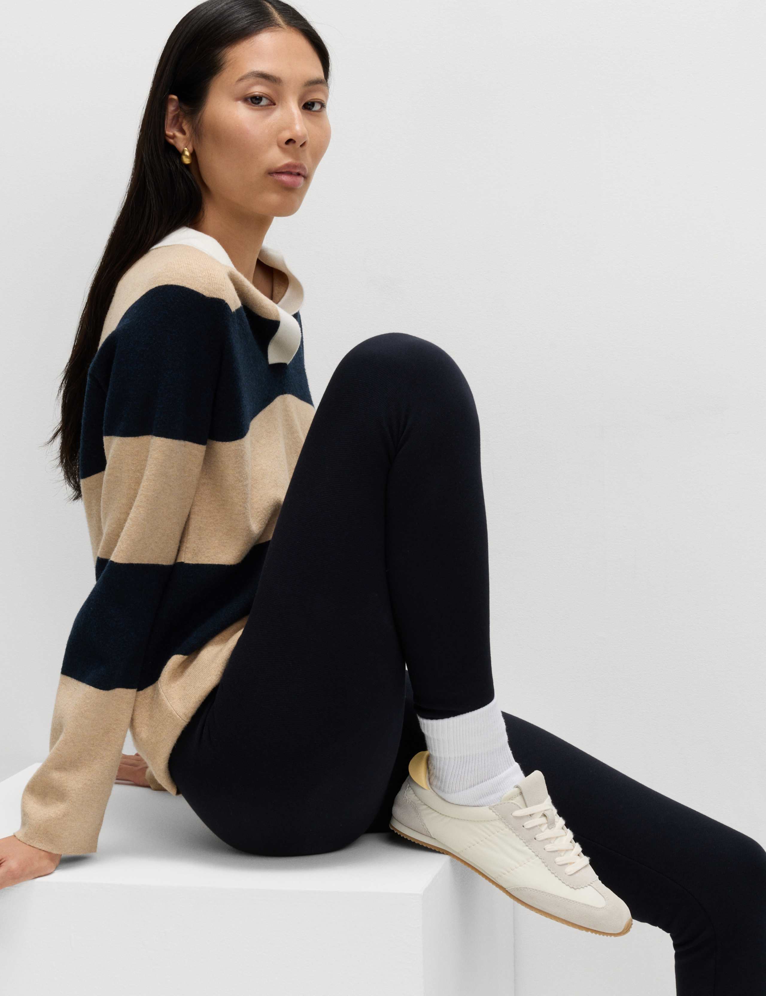 Heatgen™Thermal High Waisted Leggings 4 of 6