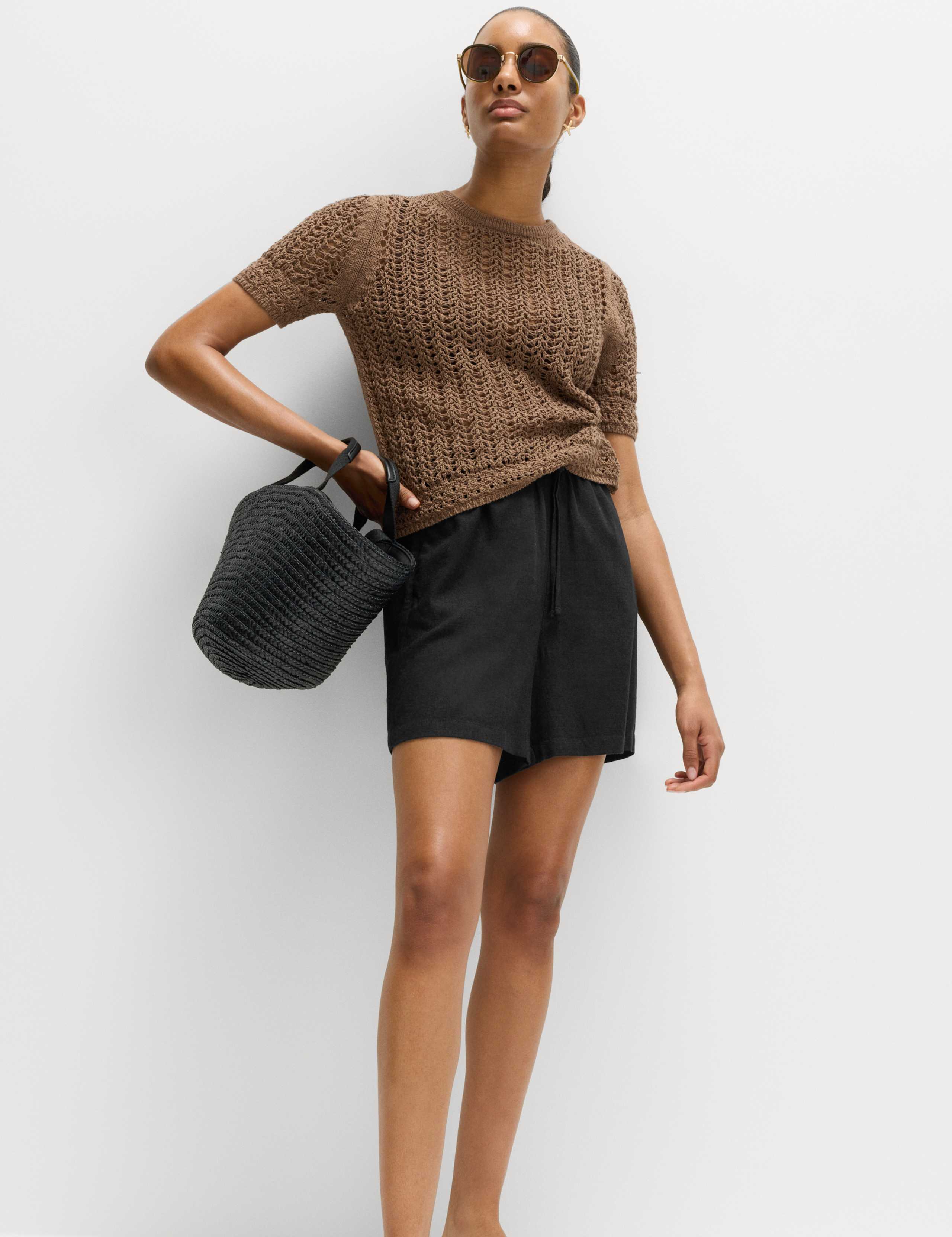 Pull On High Waisted Shorts with Linen 3 of 6