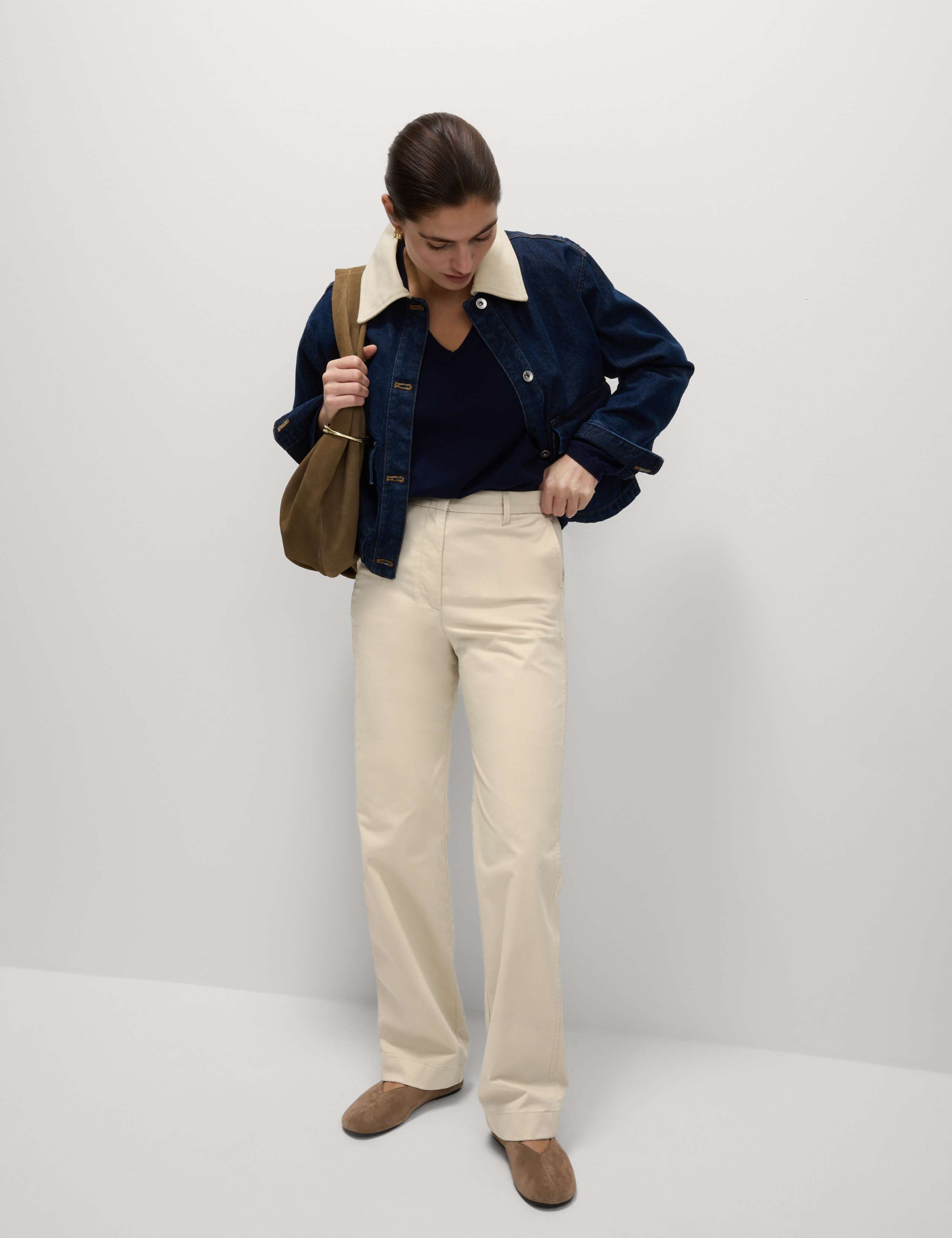 Stretch straight leg chinos 3 of 4