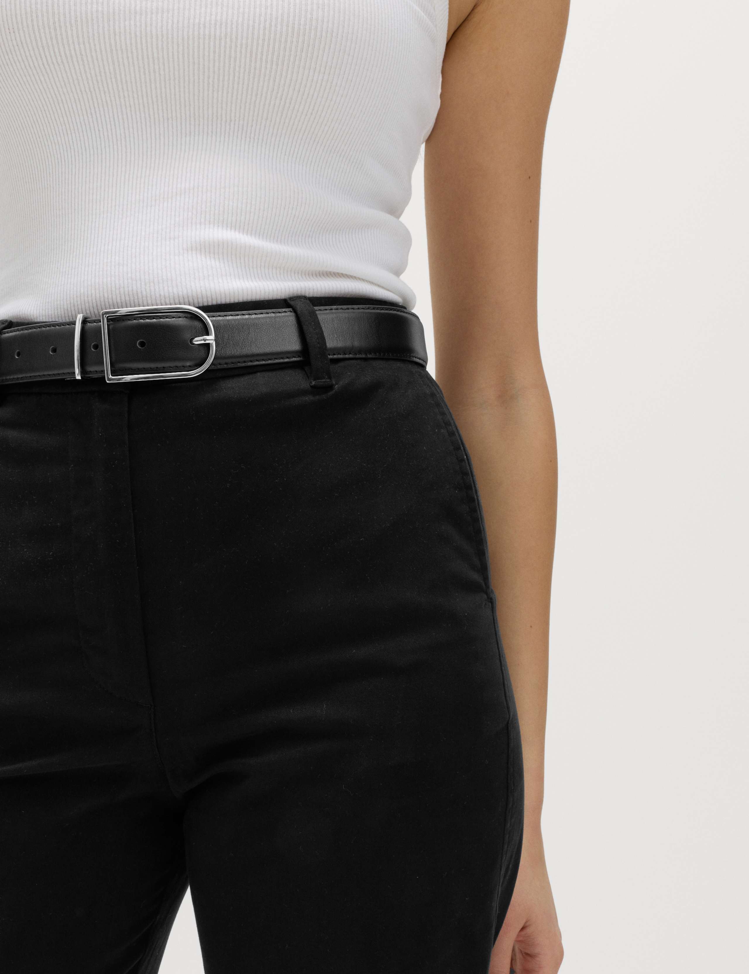 Stretch straight leg chinos 3 of 5
