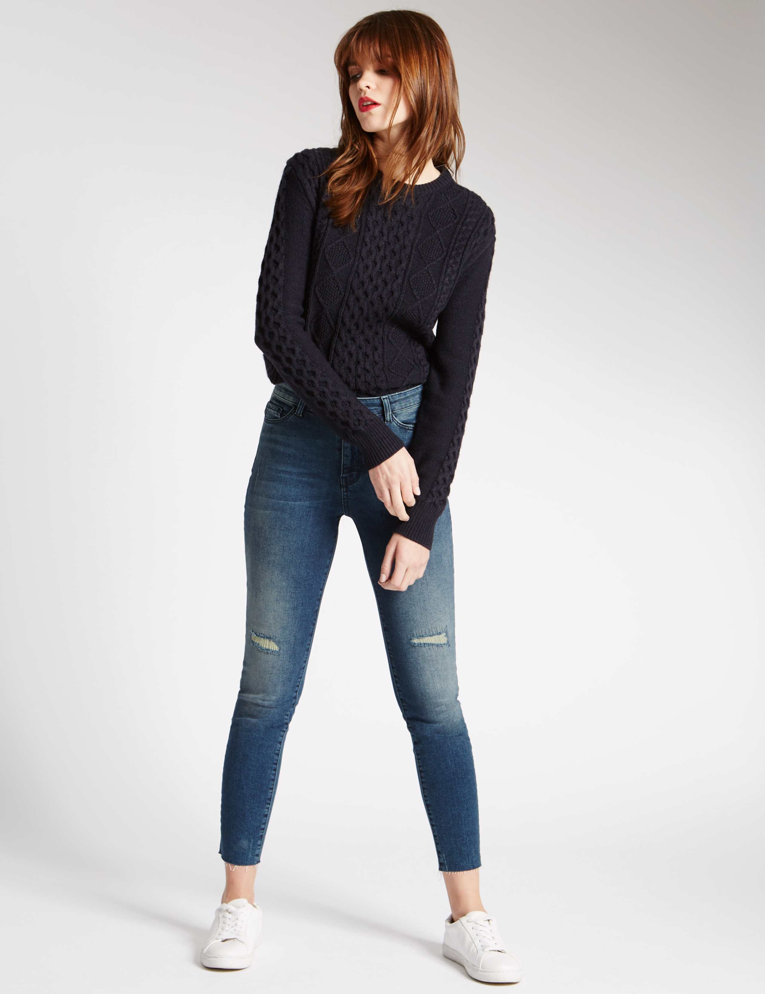 Frayed Hem Skinny Leg Jeans 1 of 6