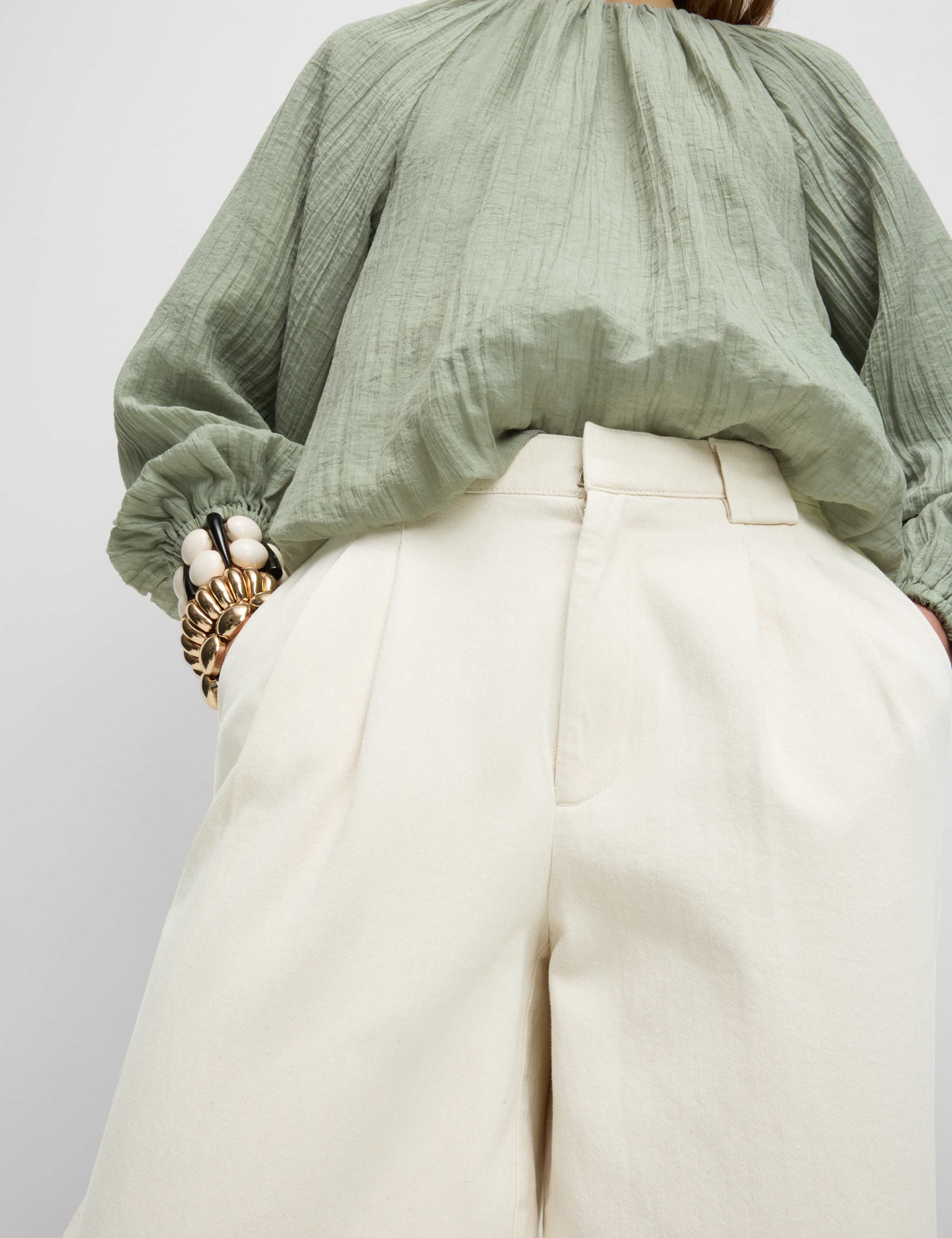 High Waisted Tailored Wide Leg Jeans 3 of 9