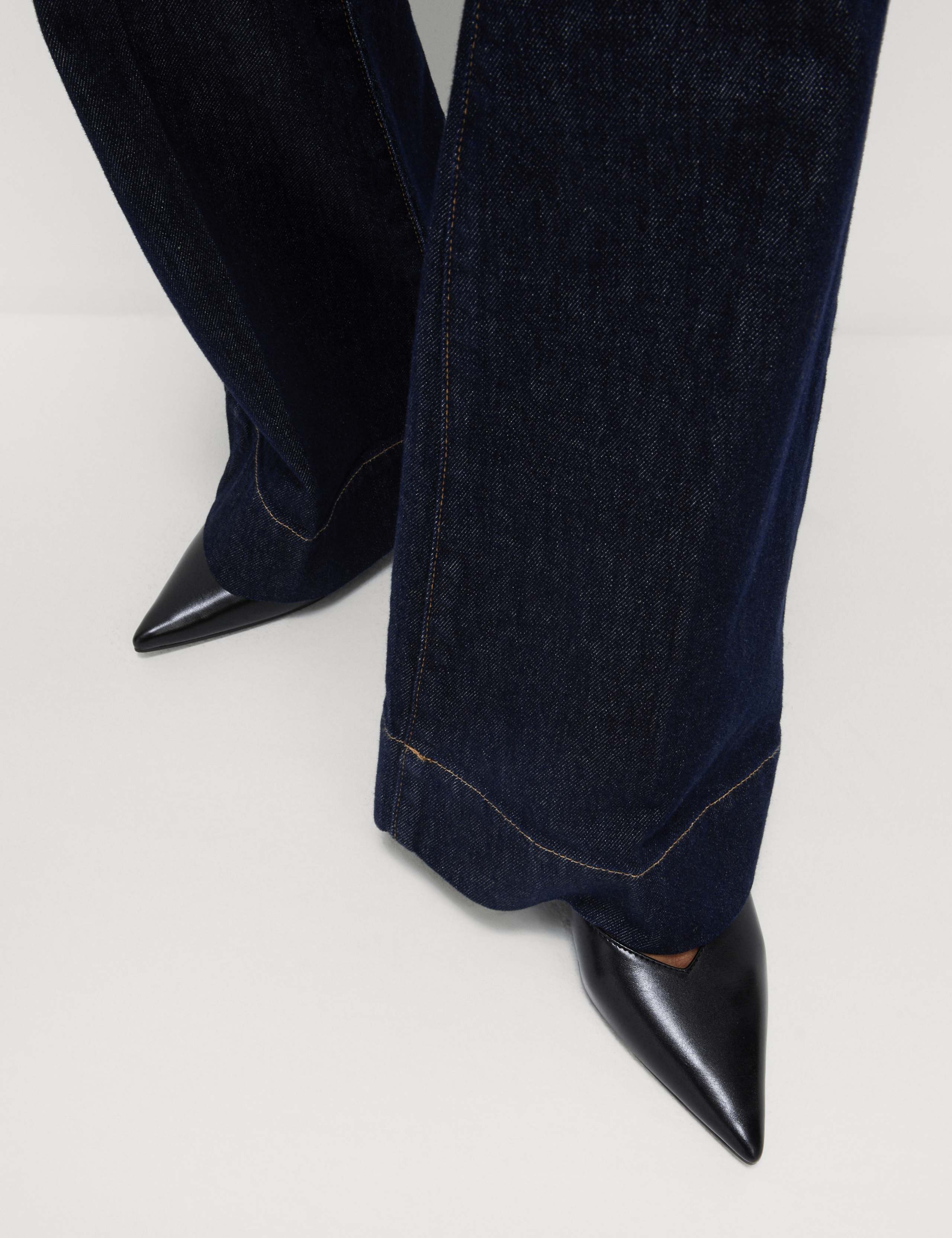 Patch Pocket Flare High Waisted Jeans 5 of 7