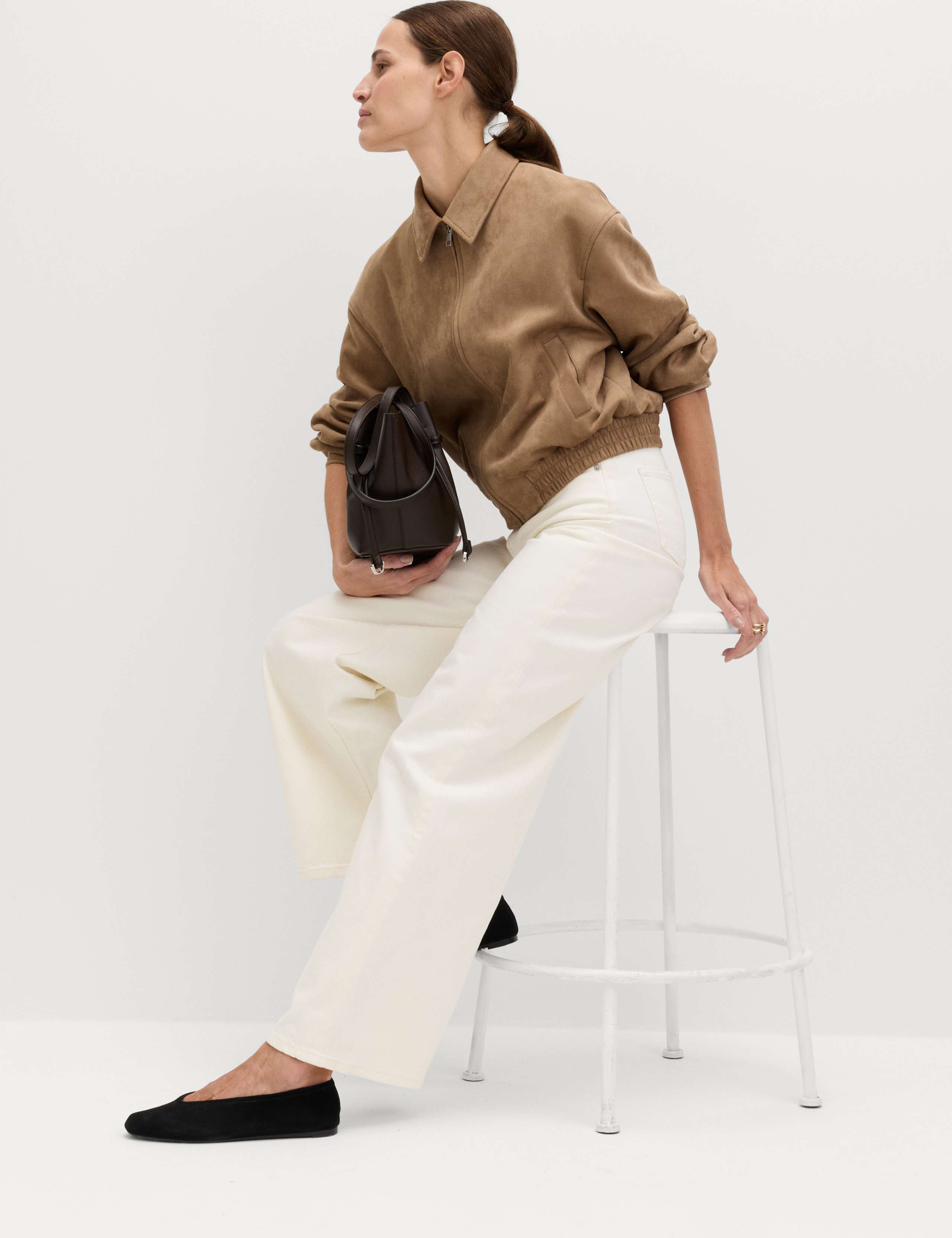 The Wide-Leg Jeans 5 of 6