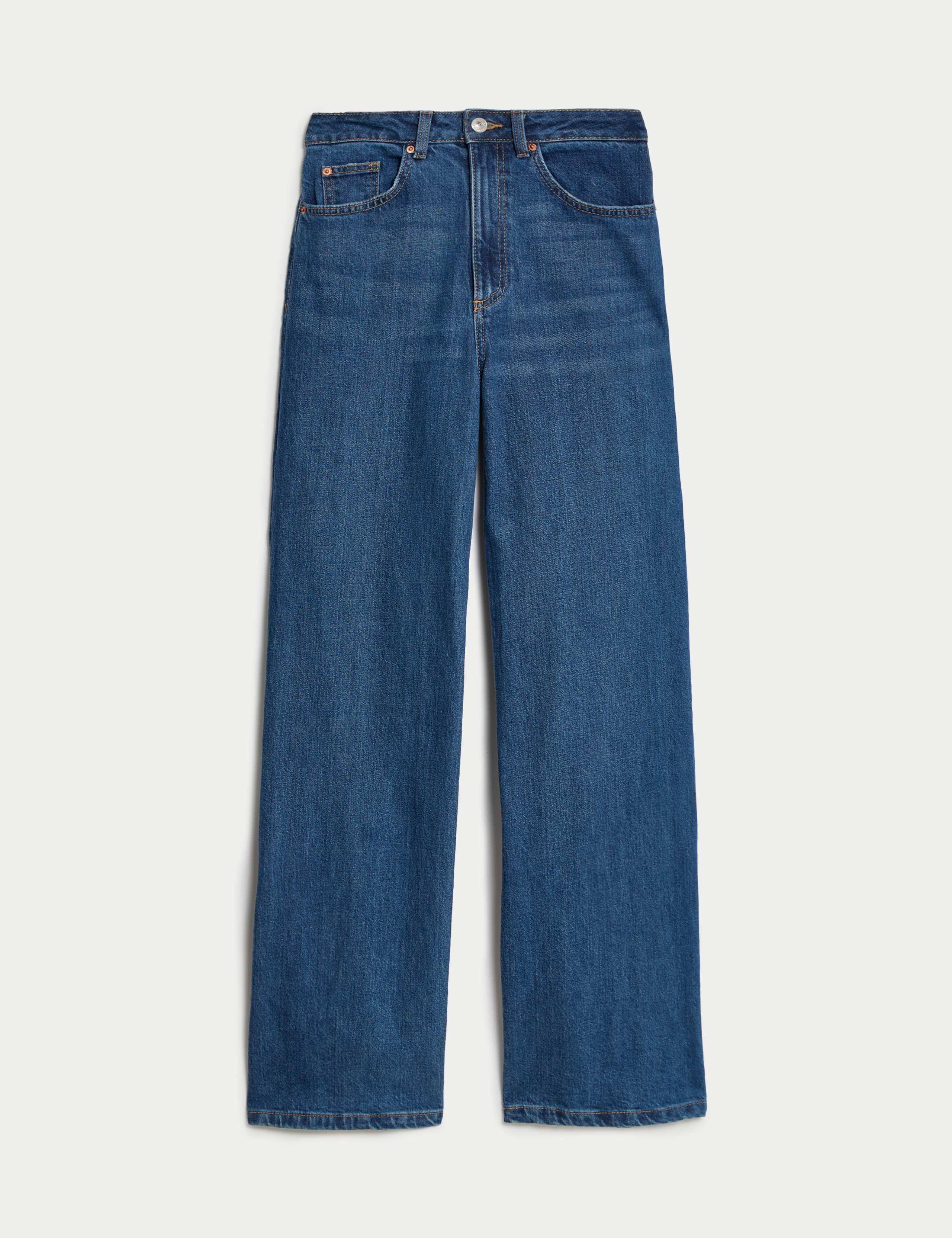 The Wide-Leg Jeans 2 of 5