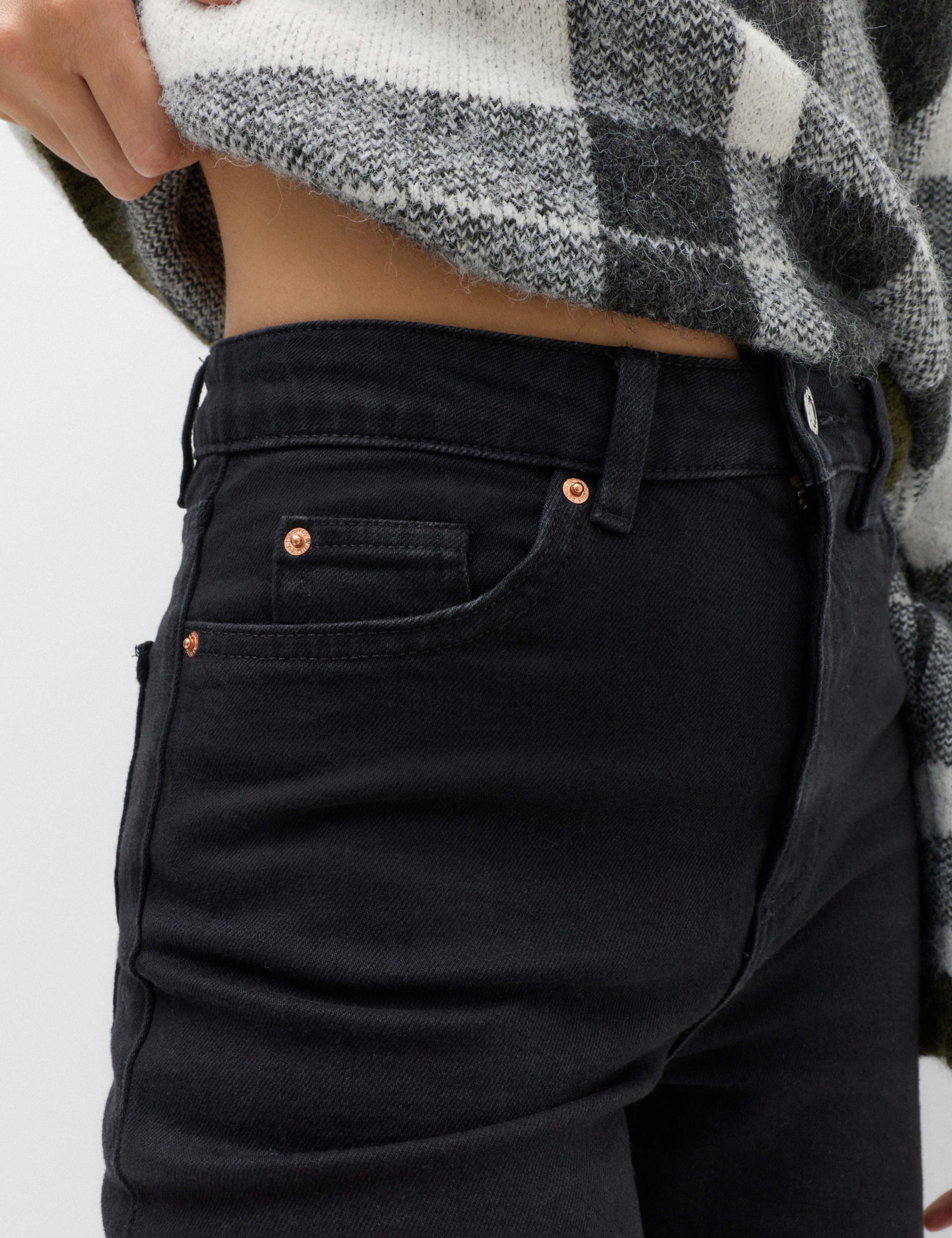 The Wide-Leg Jeans 6 of 7