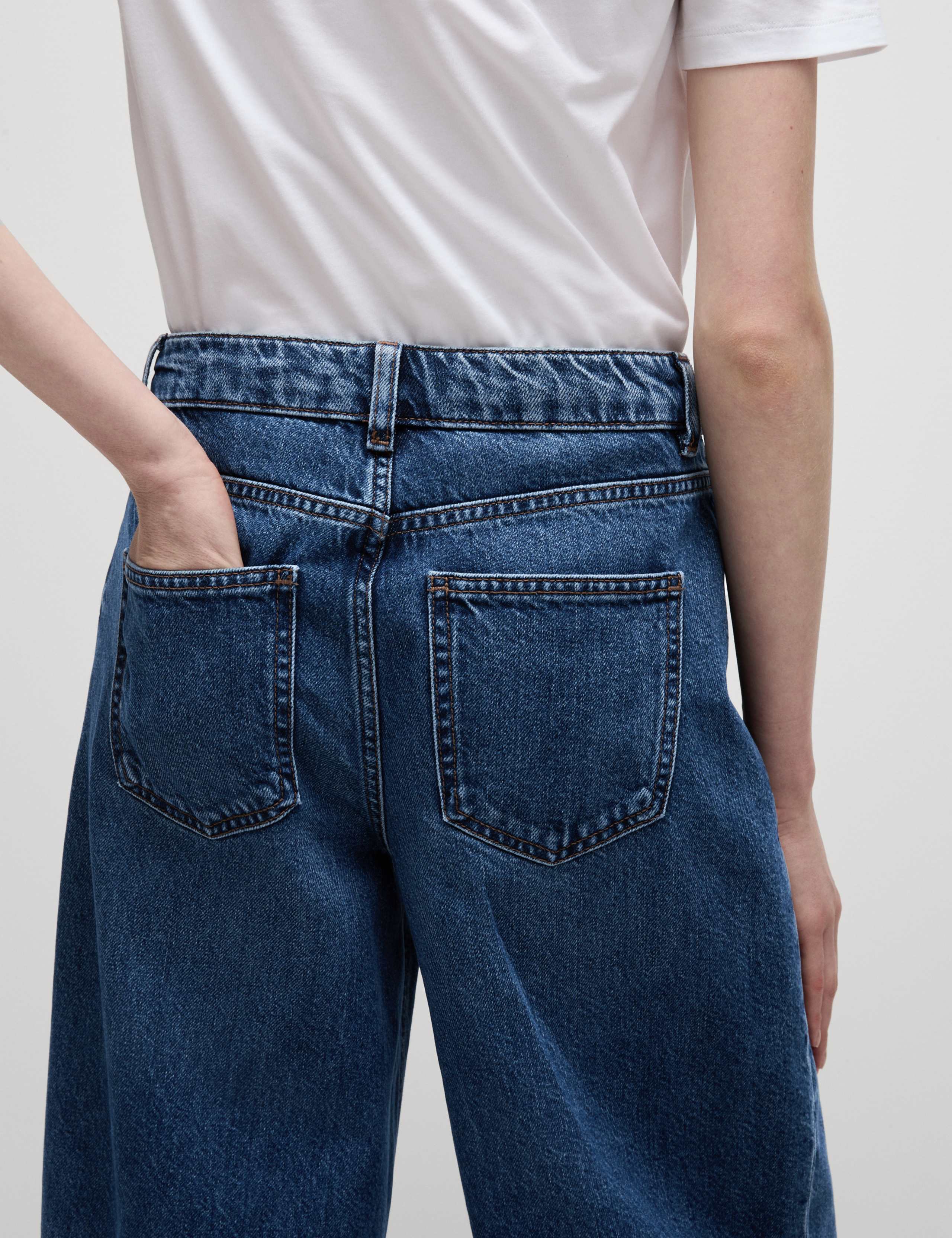 Mid Rise Wide Leg Jeans with Lyocell 7 of 7
