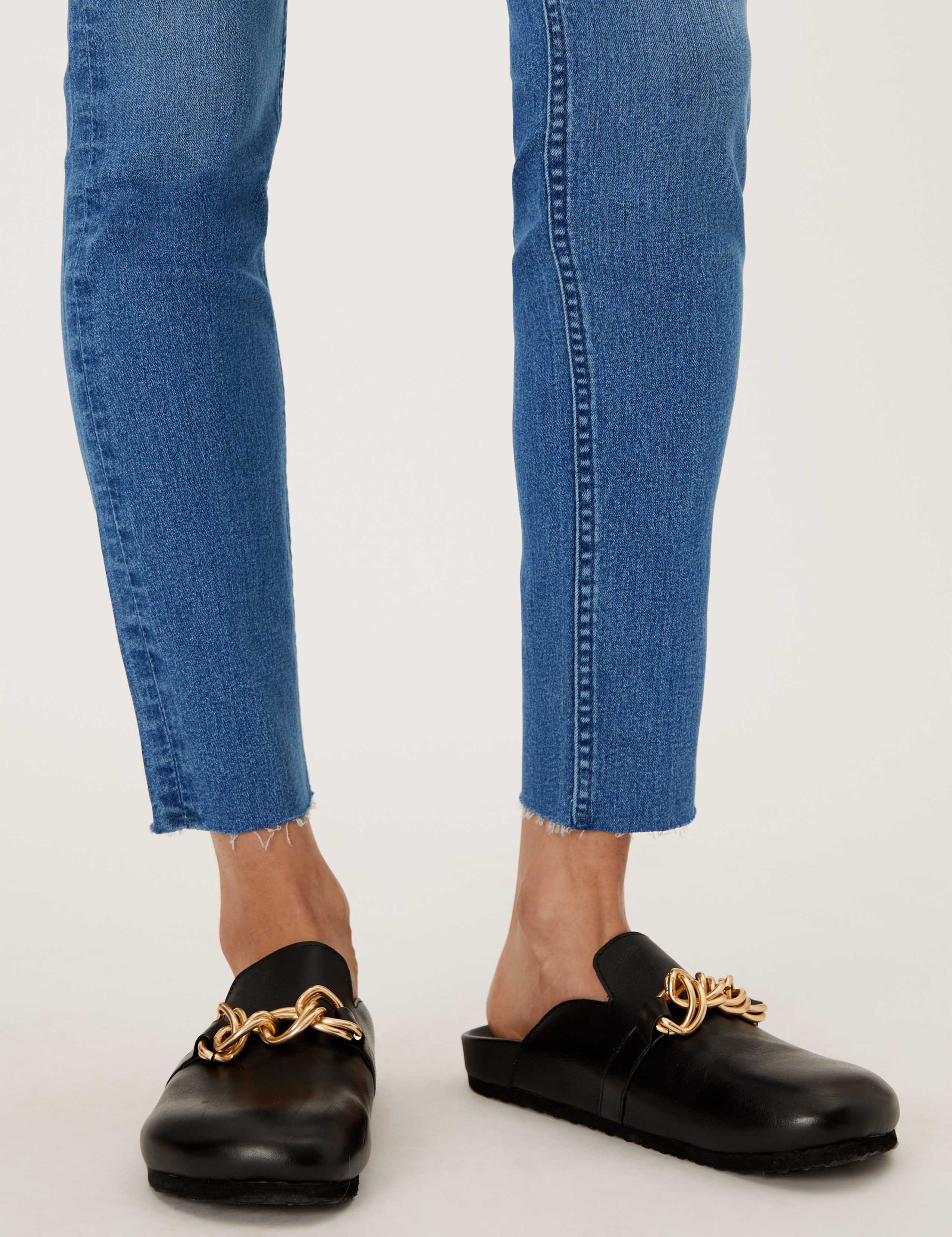 Ivy Raw Hem Skinny Jeans 5 of 5