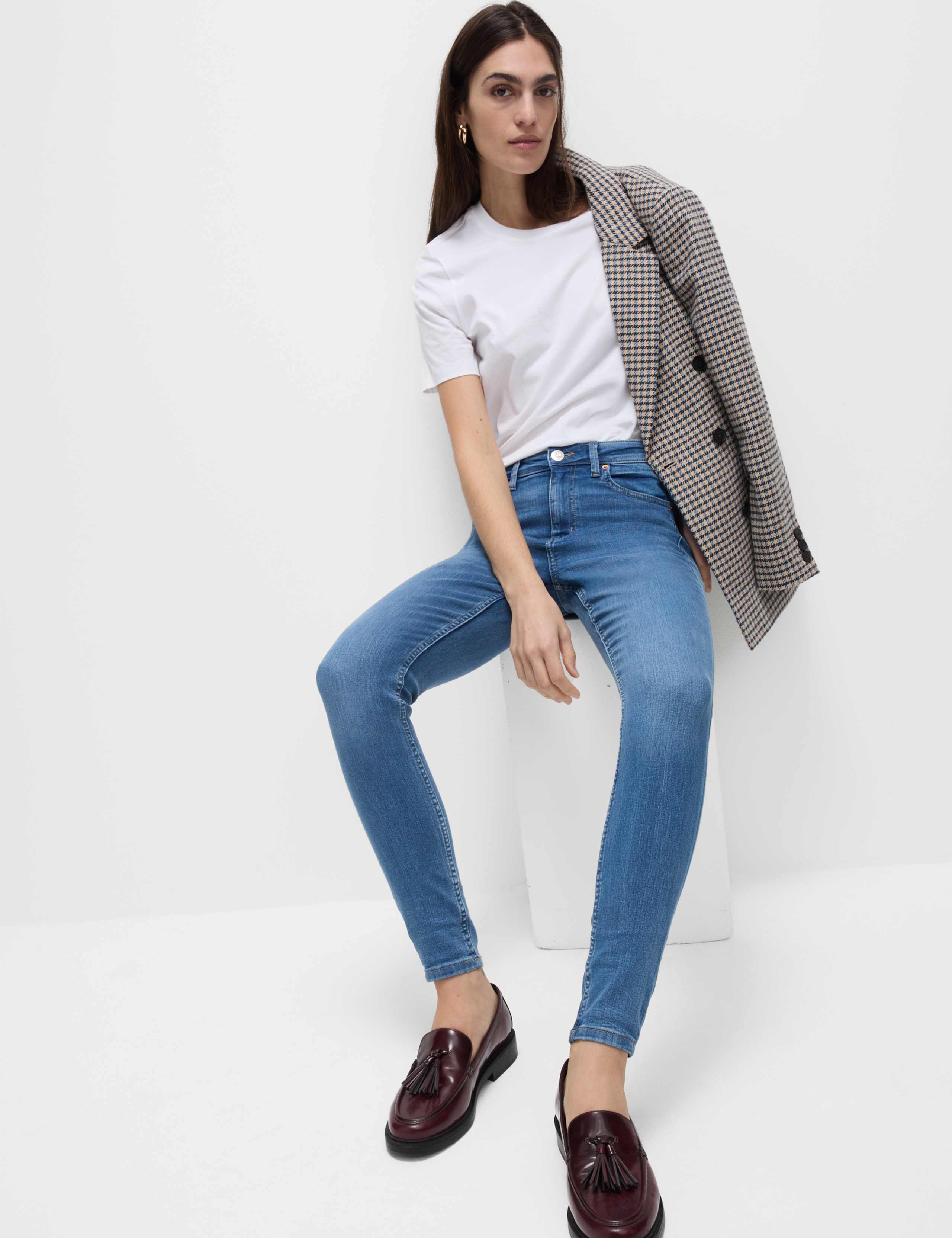 Ivy Skinny Jeans 5 of 5