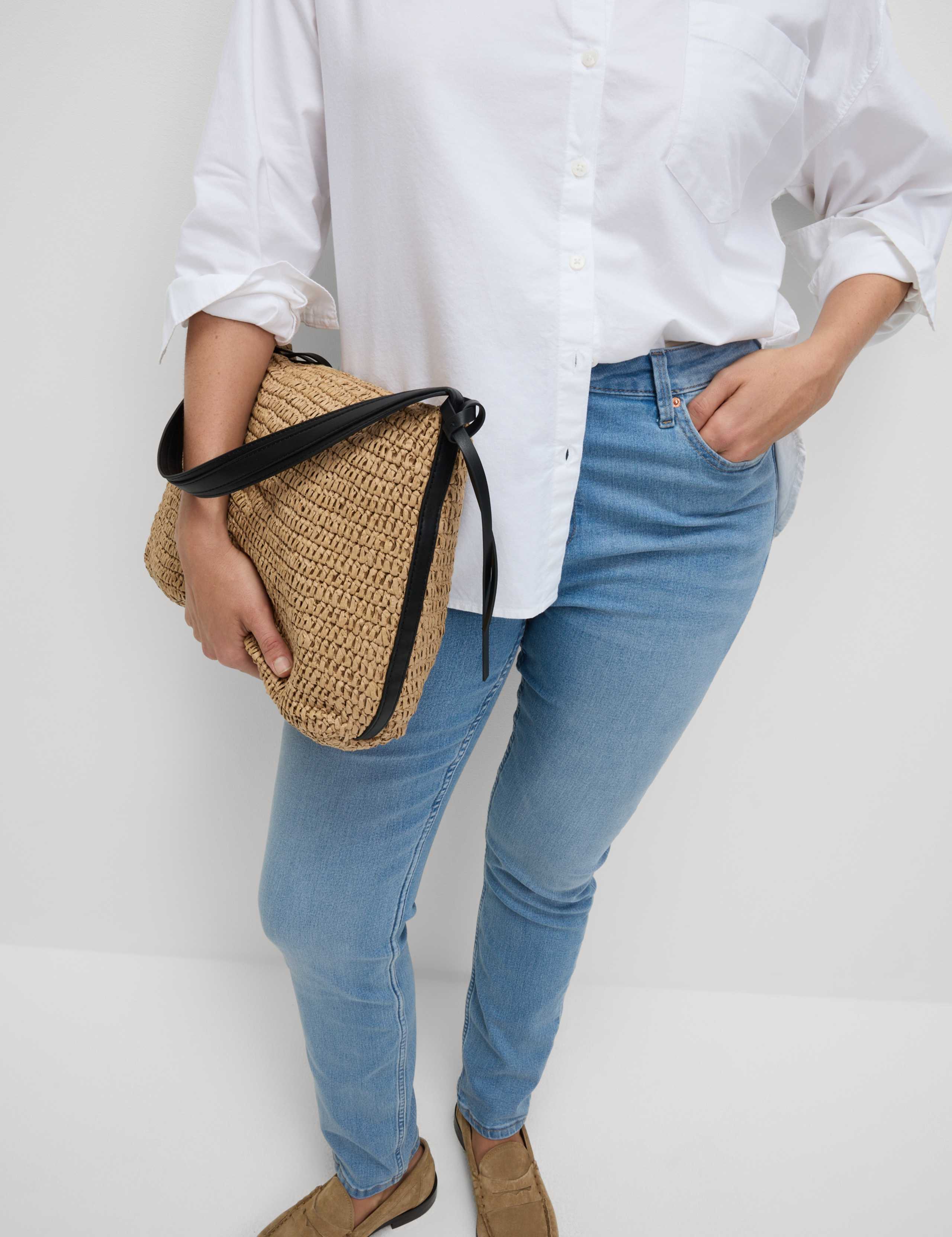 Lily Slim Fit Jeans 3 of 6