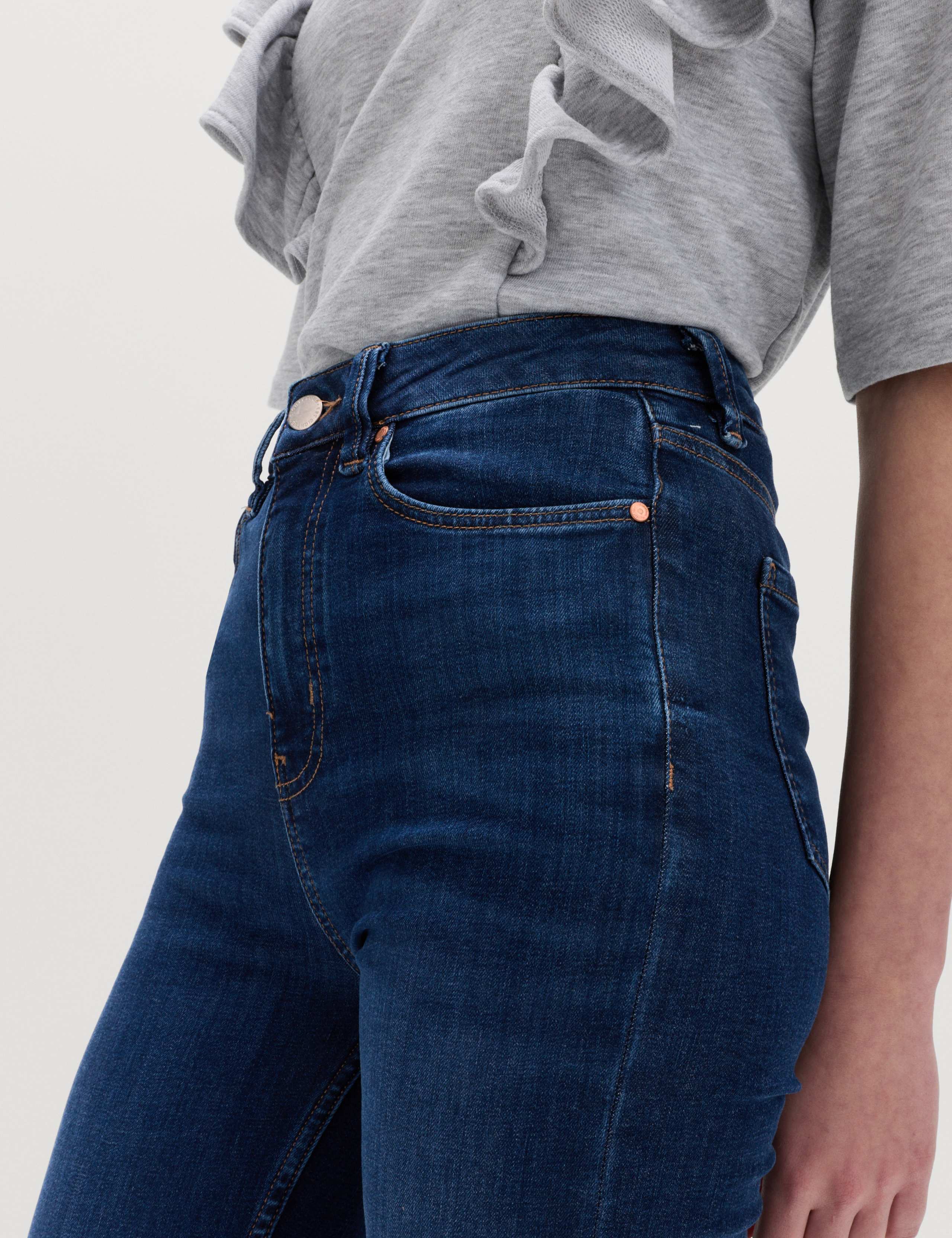 Sienna Supersoft High Waisted Jeans 3 of 6