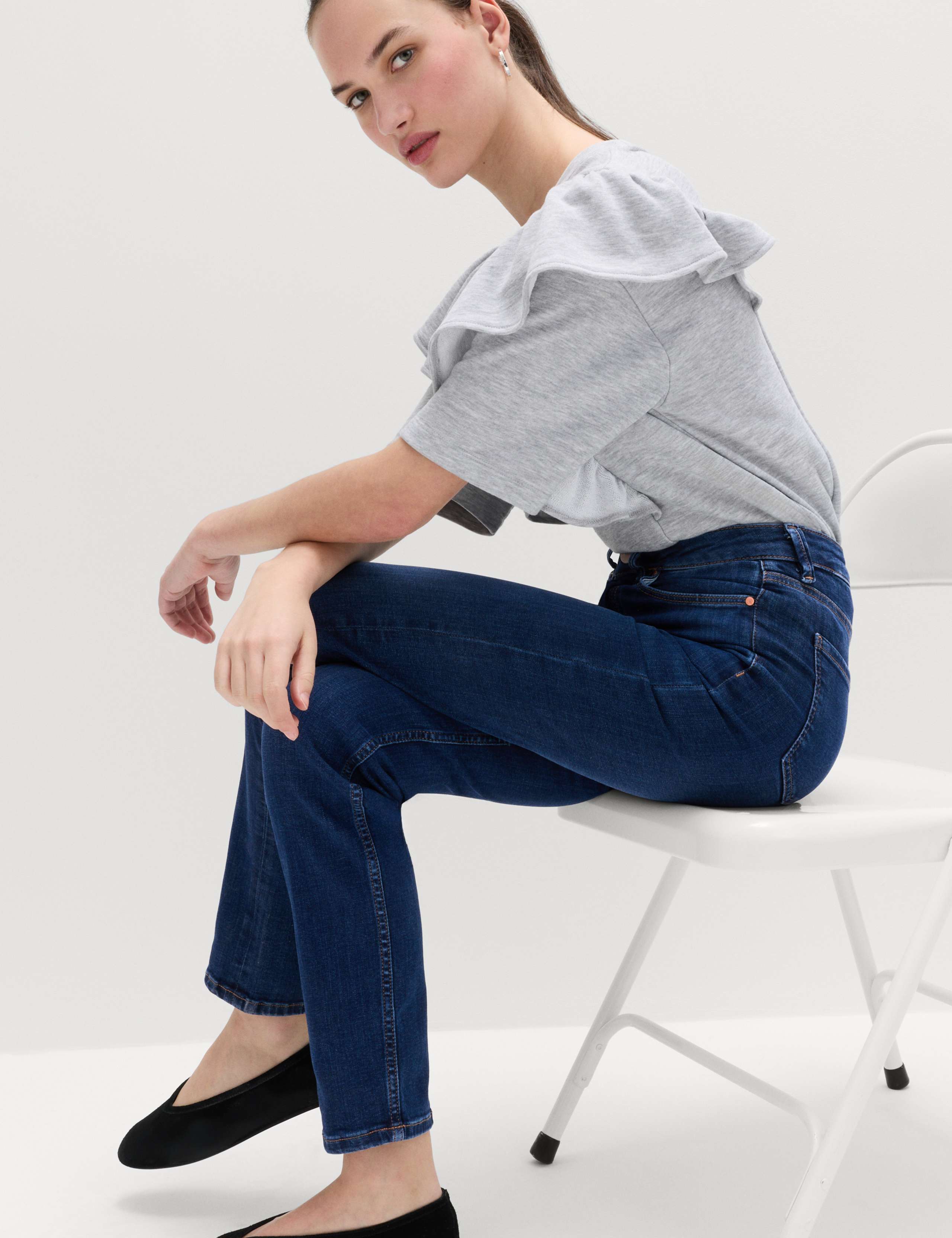 Sienna Supersoft High Waisted Jeans 5 of 6