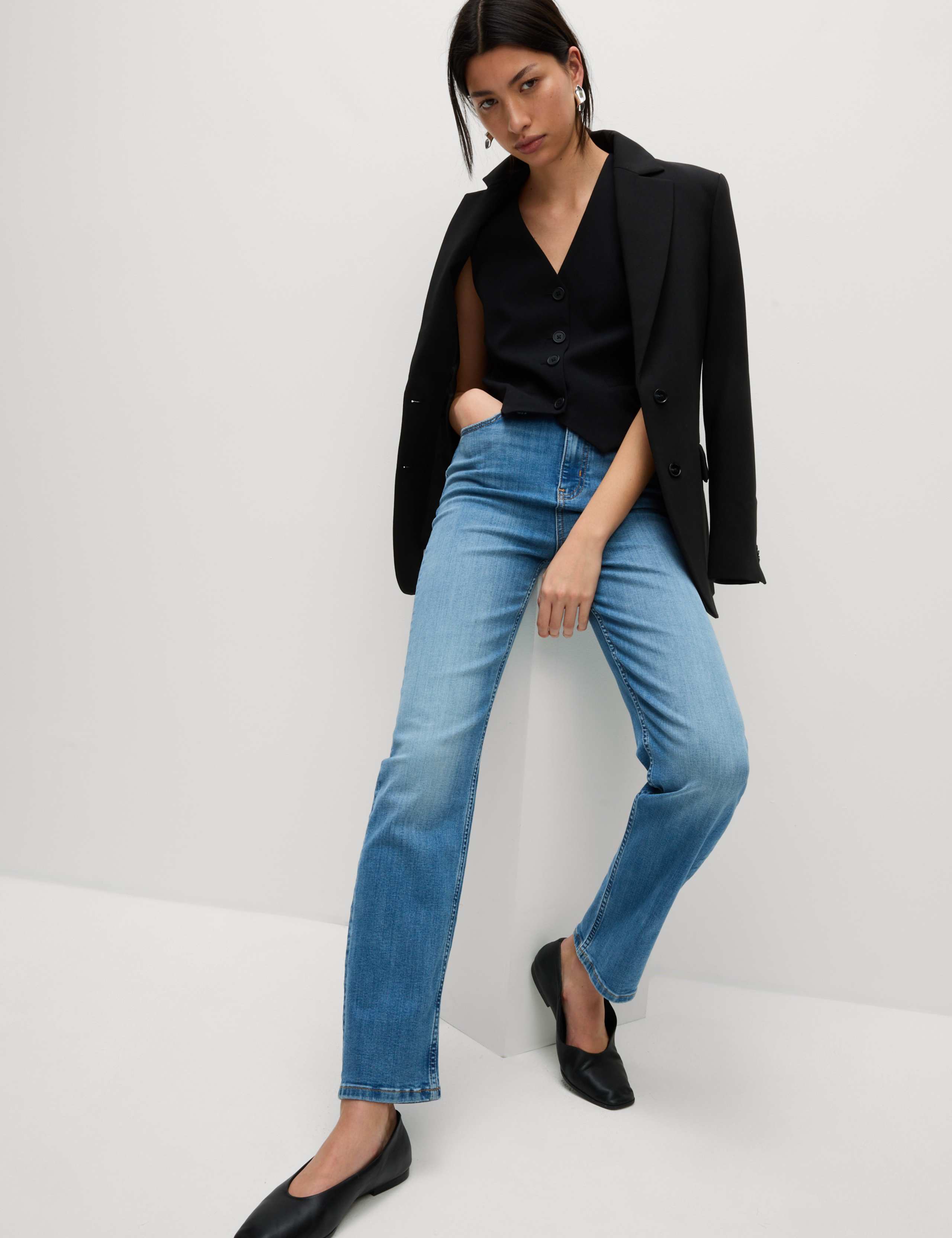 Sienna Supersoft High Waisted Jeans 3 of 4