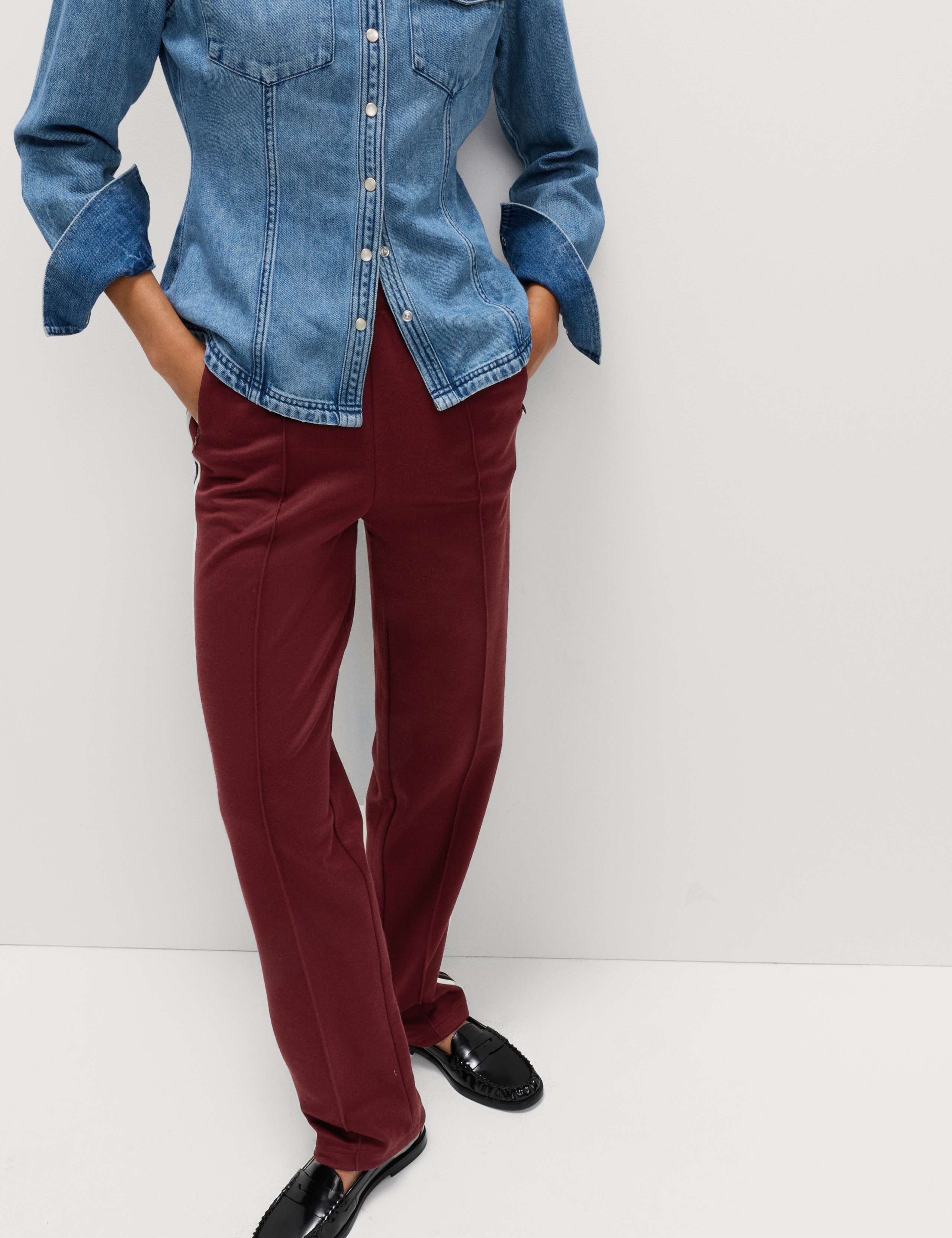 Cotton Rich Retro Side Stripe Joggers 6 of 6