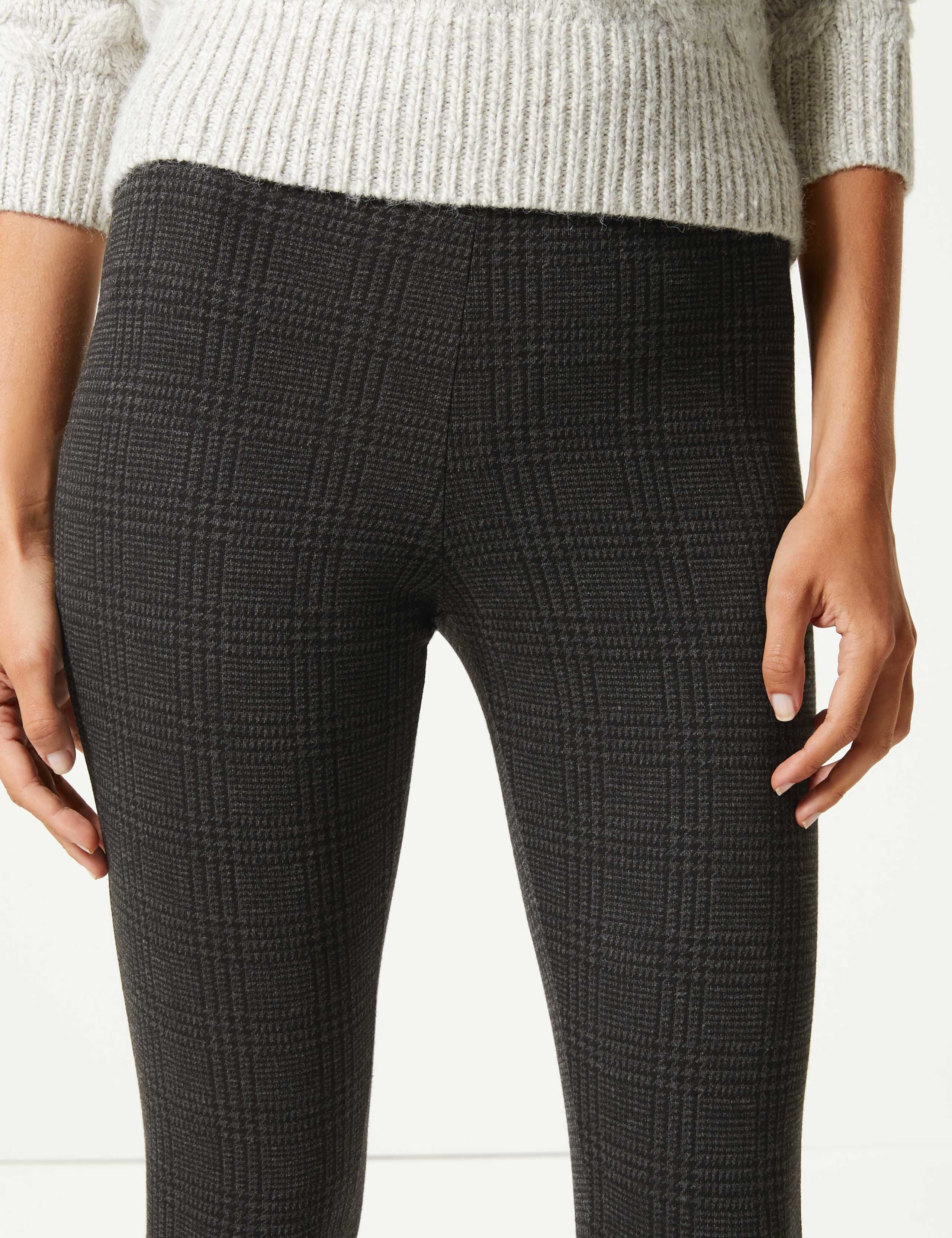 Checked Leggings 4 of 5