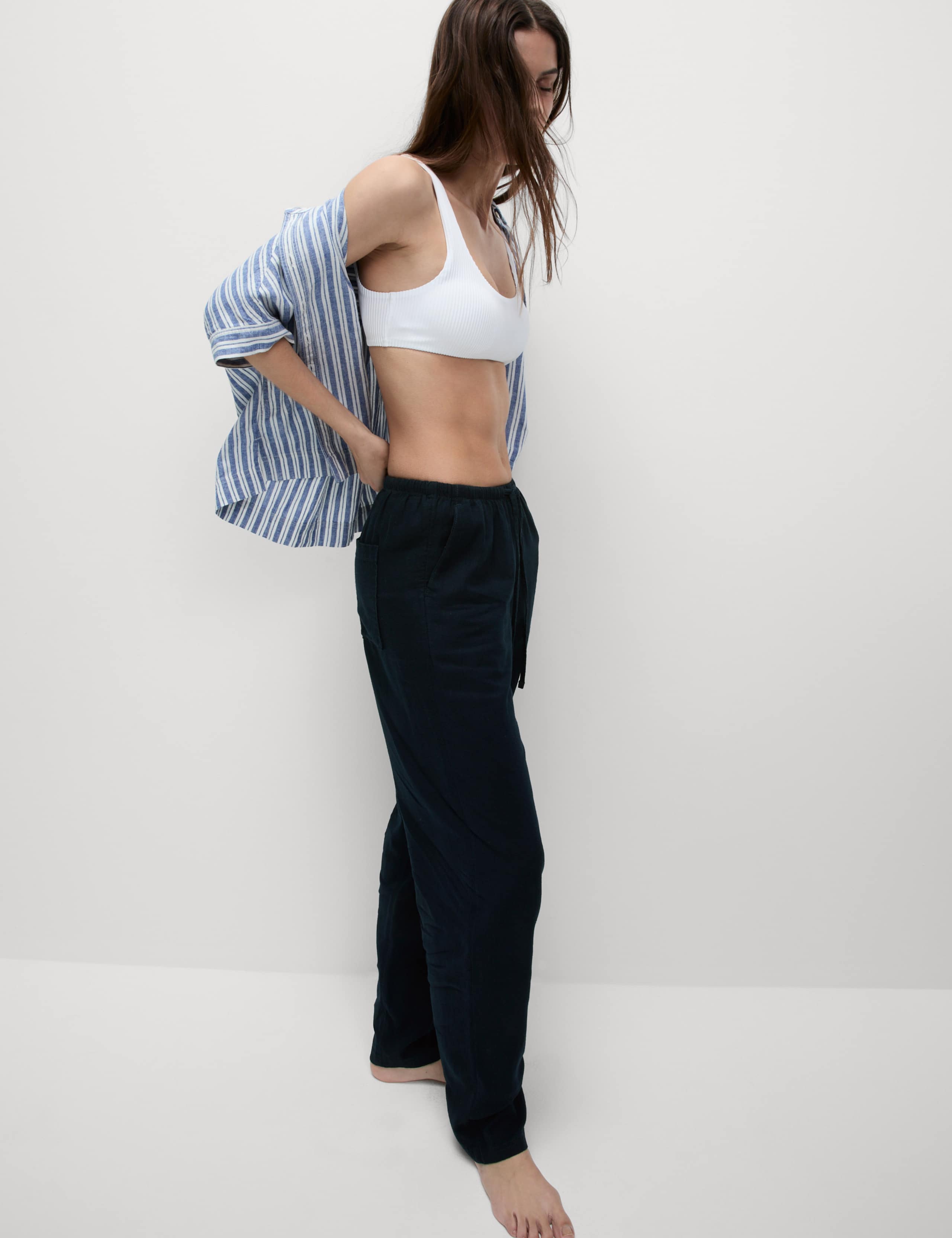 Linen-Rich Drawstring Tapered Trousers 4 of 6