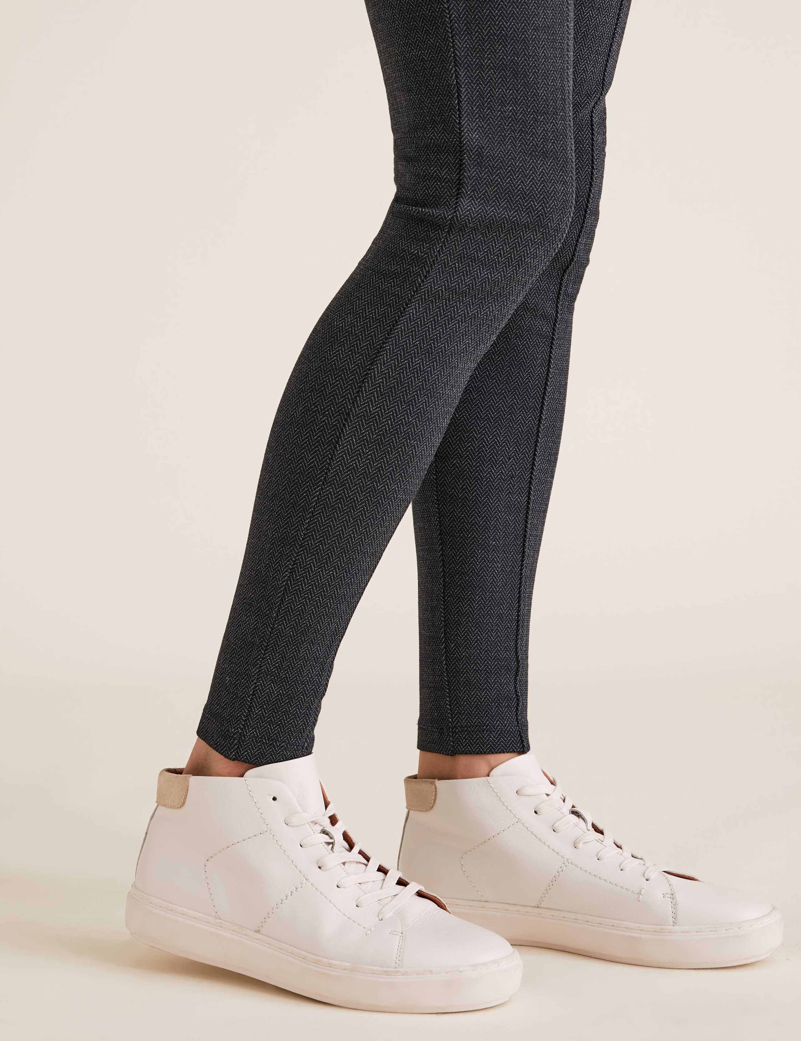 Magic Shaping Herringbone Leggings 5 of 6